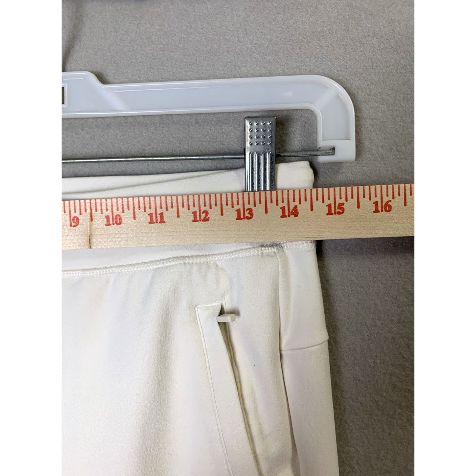 Vintage Yogalicious Lux Avenue Jogger Women S White Drawstring Activewear Size 28" / US 6 / IT 42 - 7 Thumbnail