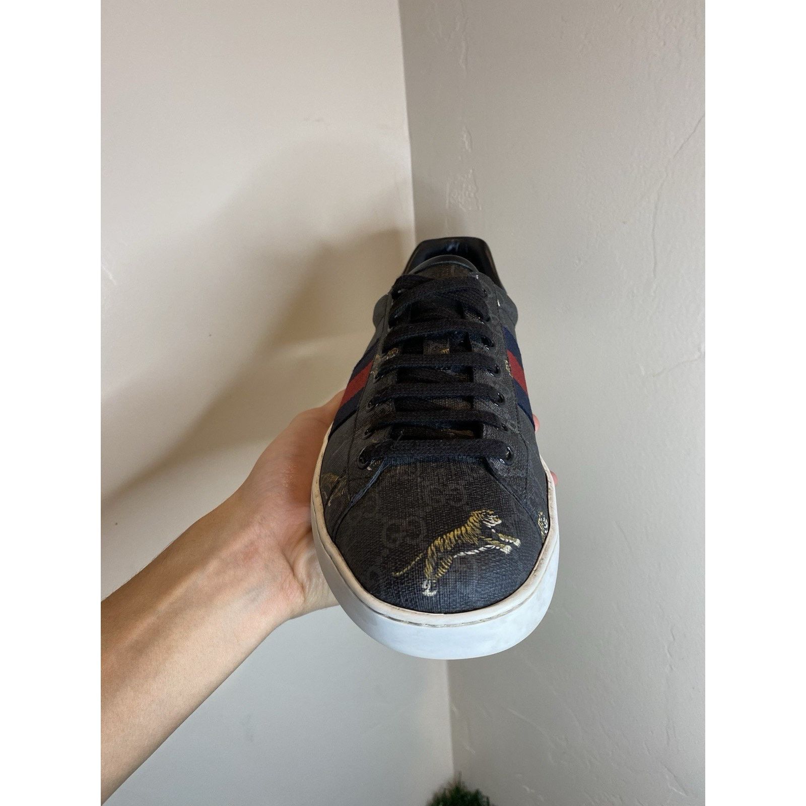 Gucci Gucci Ace “GG Supreme Tigers” | Size 9 Gucci Size US 10 / EU 43 - 4 Thumbnail