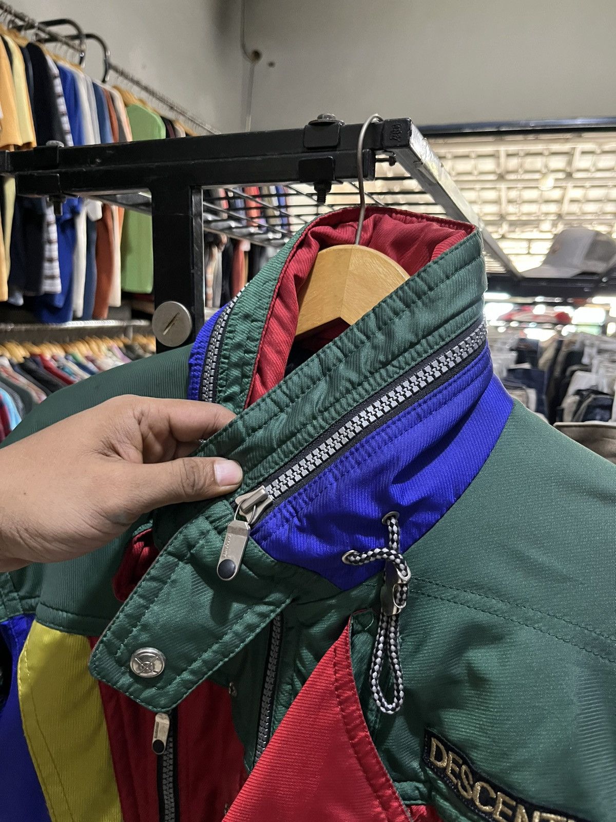 Descente Vintage spain descente colour block multicolour jacket ski Size US L / EU 52-54 / 3 - 6 Thumbnail