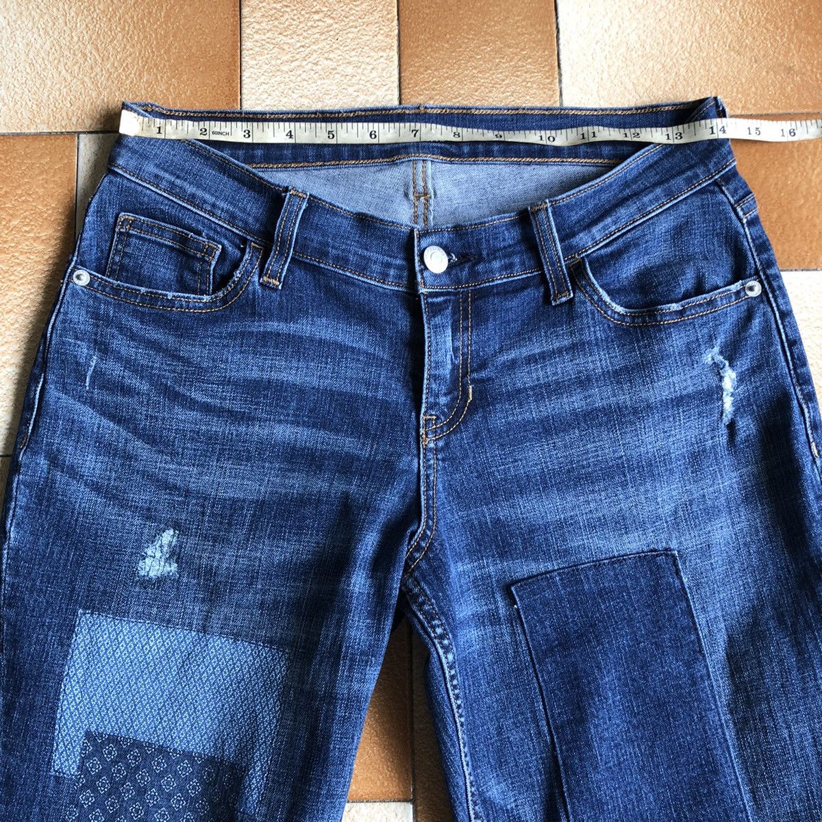 Old Navy OLD NAVY Distressed Patchwork Skinny Jeans Size 30" / US 8 / IT 44 - 15 Thumbnail