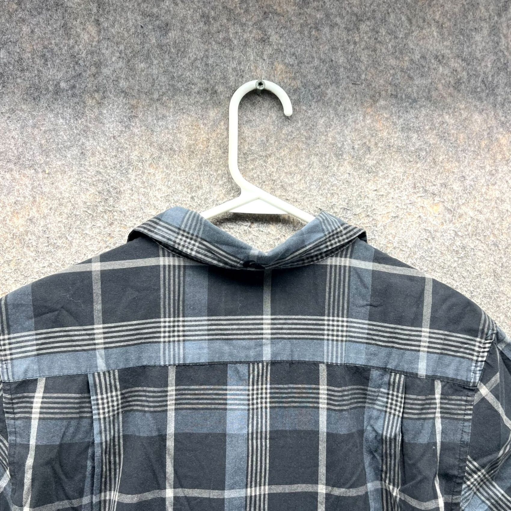 Quiksilver Quiksilver Shirt Men Small Black Blue Plaid Button-Down Short Sleeve Vintage Size US S / EU 44-46 / 1 - 6 Thumbnail
