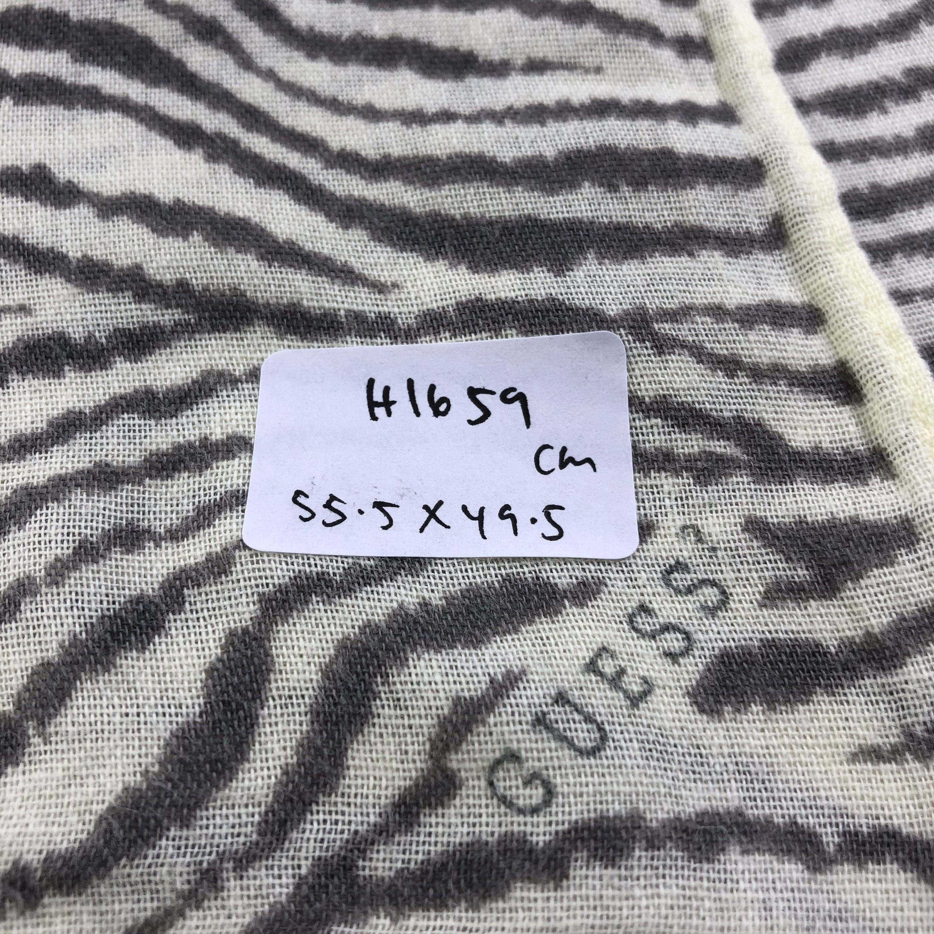 Guess × Vintage Guess? Zebra Stripes Handkerchief Neckerchief Bandana H1659 Size ONE SIZE - 11 Thumbnail