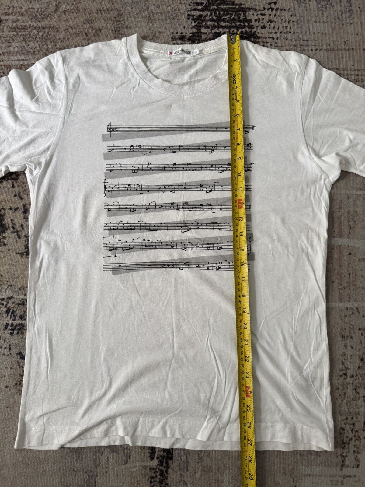 Uniqlo assorted tshirt - Uniqlo melody note tshirt Size US M / EU 48-50 / 2 - 7 Thumbnail