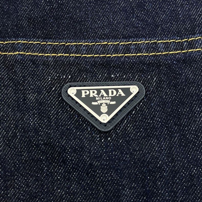 Prada Prada Dark blue metal triangle jeans 2502-Nextarrow Size US 28 / EU 44 - 9 Thumbnail