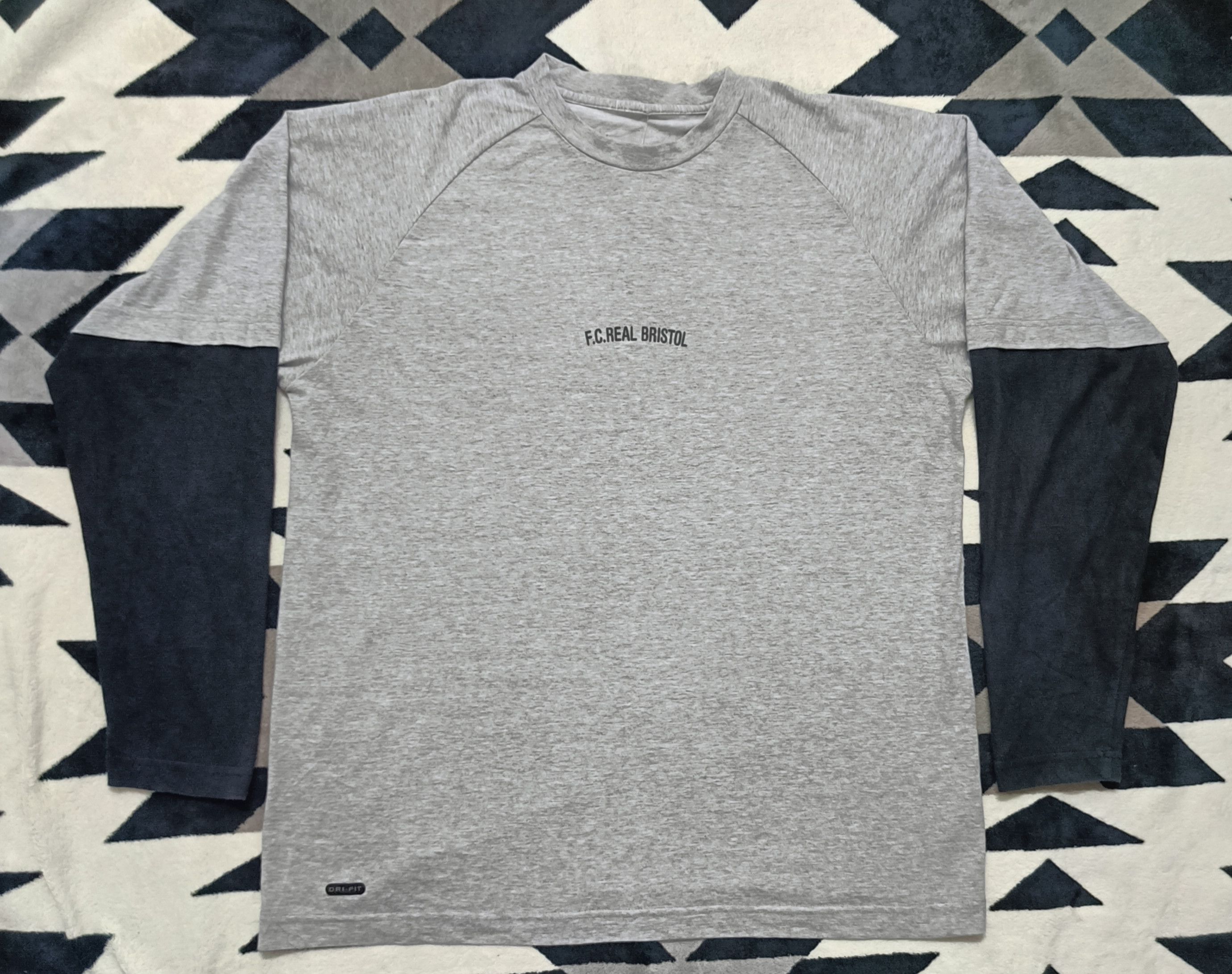 F.C.R.B 🔥🔥 Rare Vintage FC Real Bristol Long Sleeve Tee Size US M / EU 48-50 / 2 - 2 Thumbnail