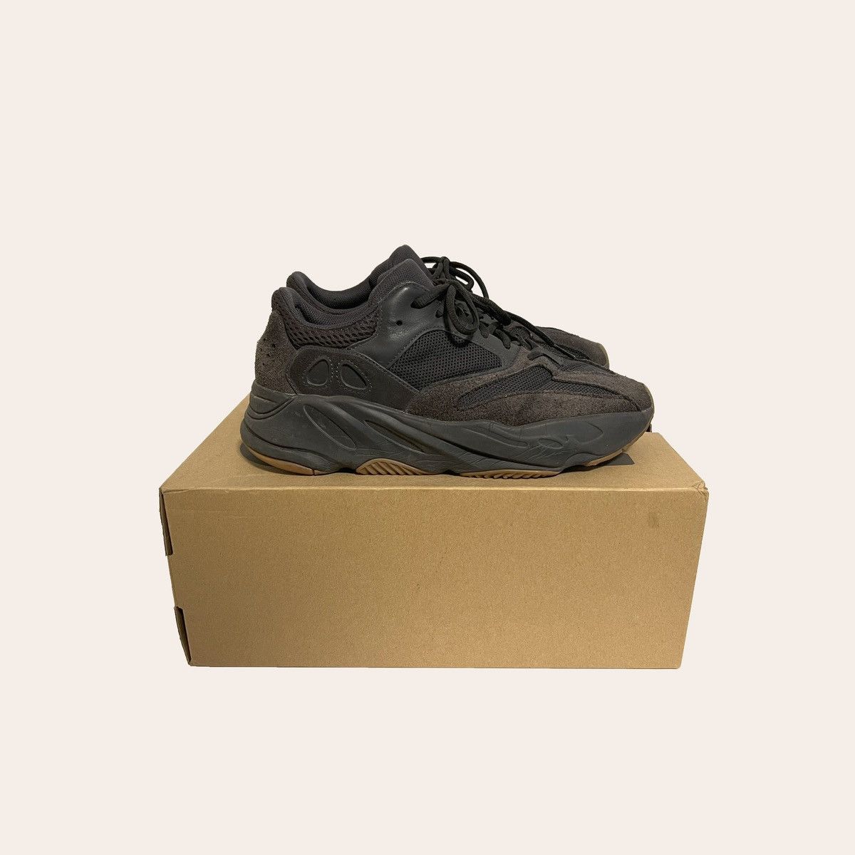 Kanye West Yeezy Boost 700 Utility Black Size US 10.5 / EU 43-44 - 6 Thumbnail