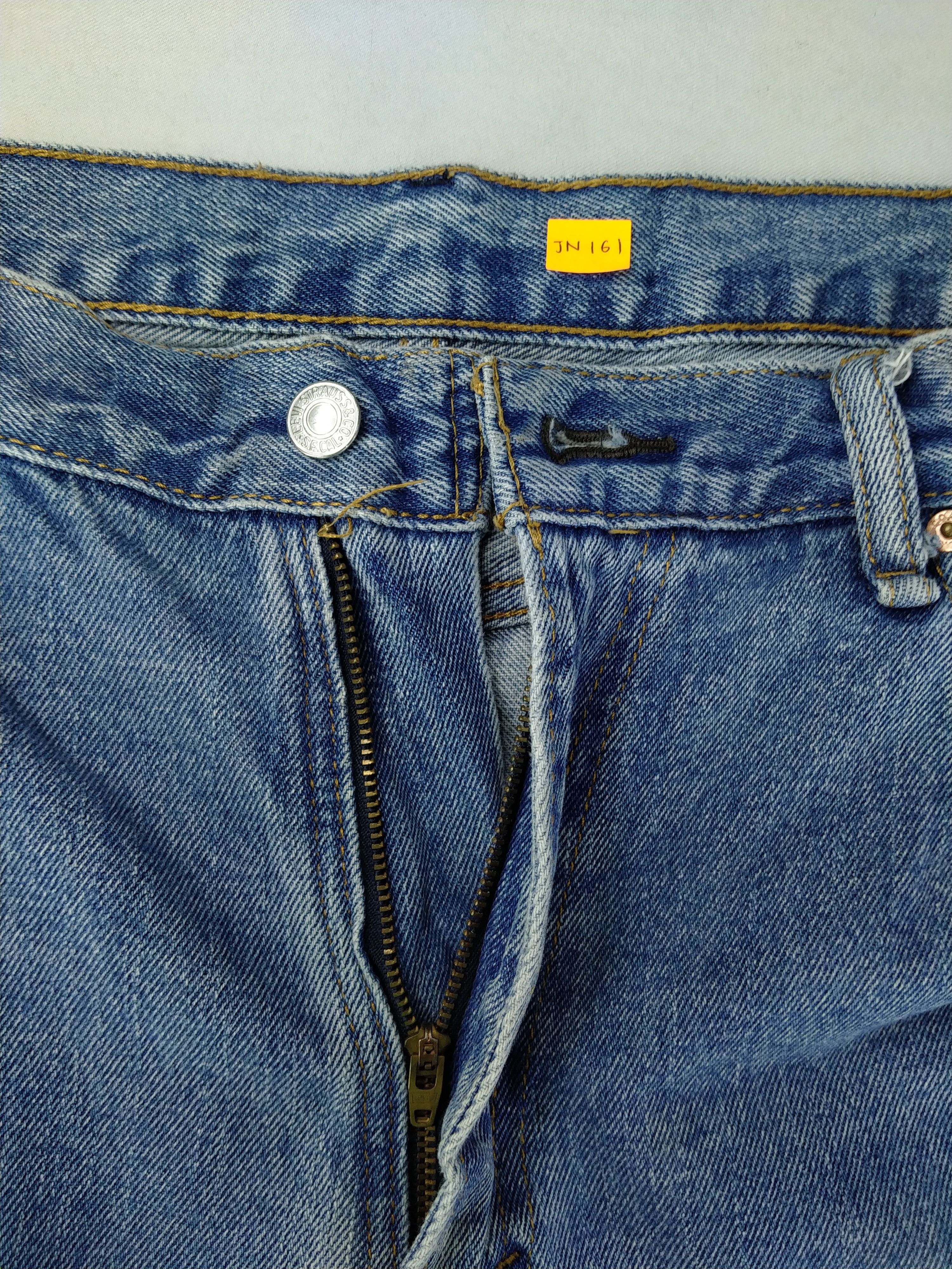 Levi's Light Wash Vintage Levi's 550 Denim 36x34 -JN161 Size US 36 / EU 52 - 7 Thumbnail