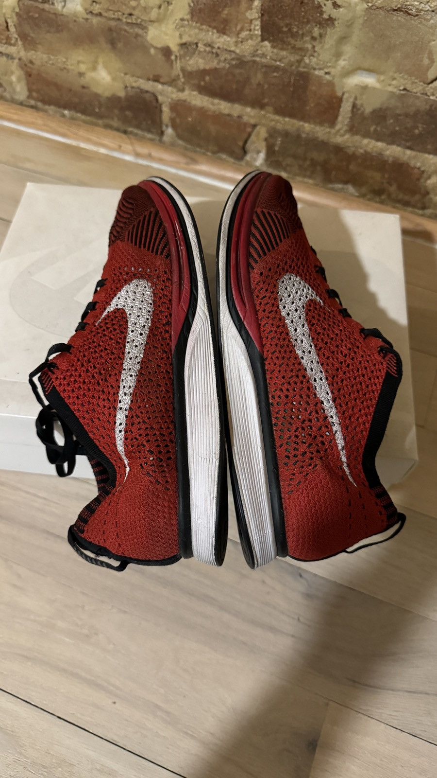Nike Nike Flyknit Racer - University Red Size US 9.5 / EU 42-43 - 7 Thumbnail