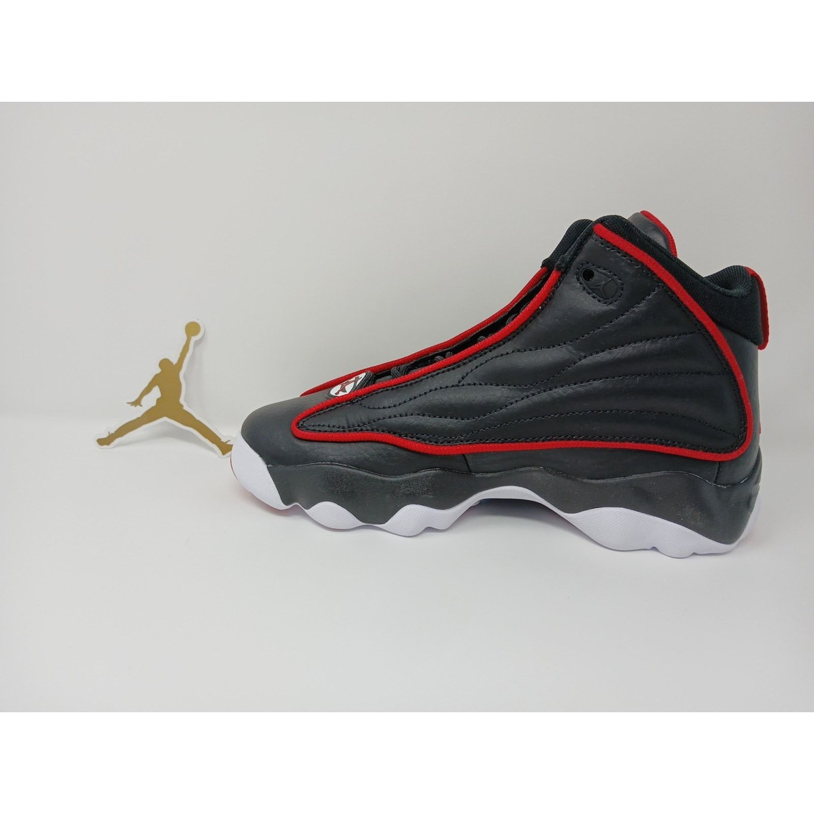 Jordan Brand Air Jordan Pro Strong GS Bred Black Sneakers Kids Size 6.5Y Size US 6.5 / EU 39-40 - 12 Thumbnail
