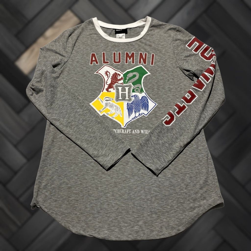Vintage Harry Potter Hogwarts Alumni Long Sleeve Shirt Gray Juniors Large GT19G002JC Size L / US 10 / IT 46 - 1 Thumbnail