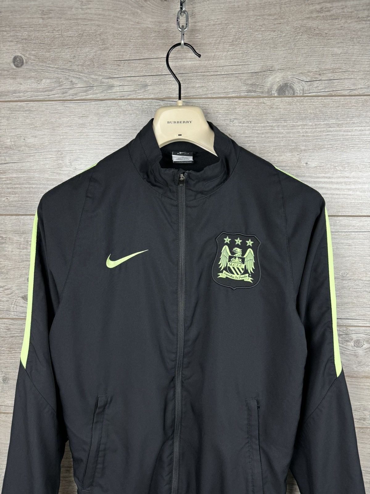 Nike × Vintage Nike Manchester City 2015-2016 Black Training Size S Size US S / EU 44-46 / 1 - 5 Thumbnail