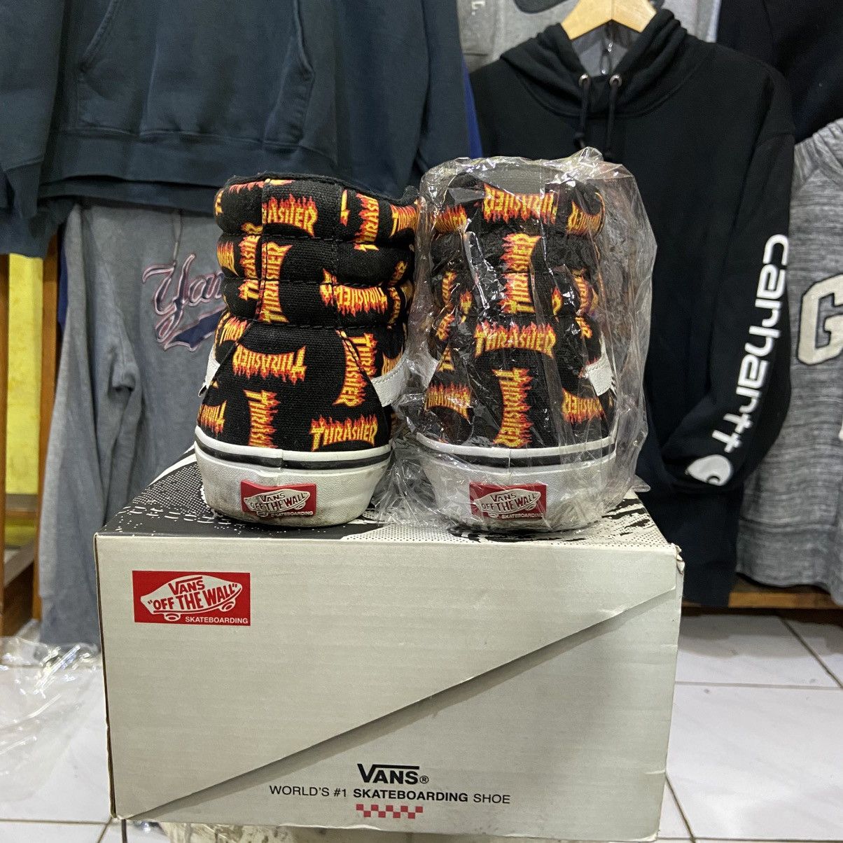 Vans Vans X Thrasher Size US 9 / EU 42 - 3 Thumbnail
