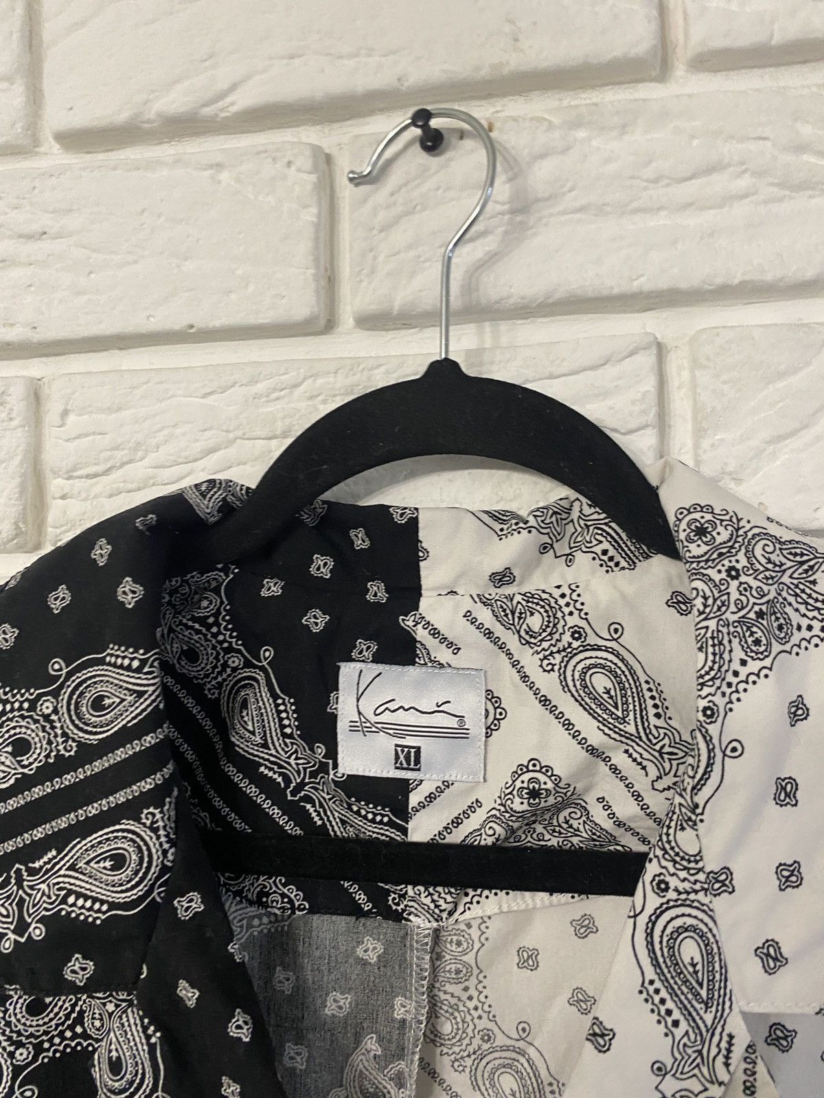 Karl Kani Karl Kani Shirt CHEST SIGNATURE PAISLEY BLOCK RESORT Size US XL / EU 56 / 4 - 4 Thumbnail