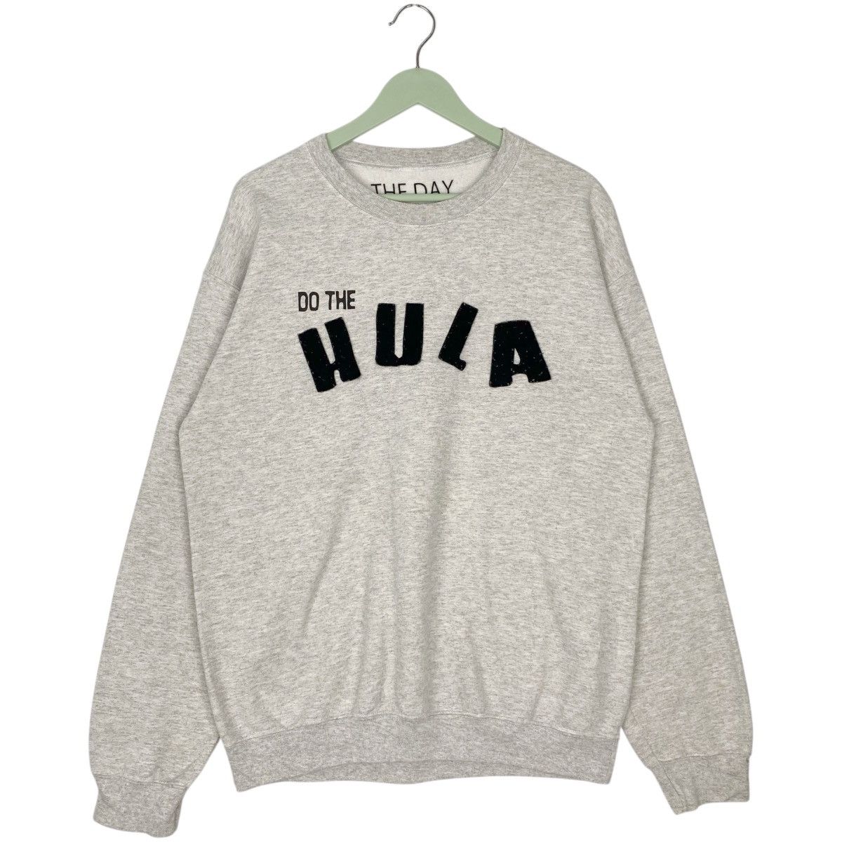 Vintage Vintage Do The Hula Sweatshirt Crewneck Grey Pullover Size M Size M / US 6-8 / IT 42-44 - 1 Thumbnail