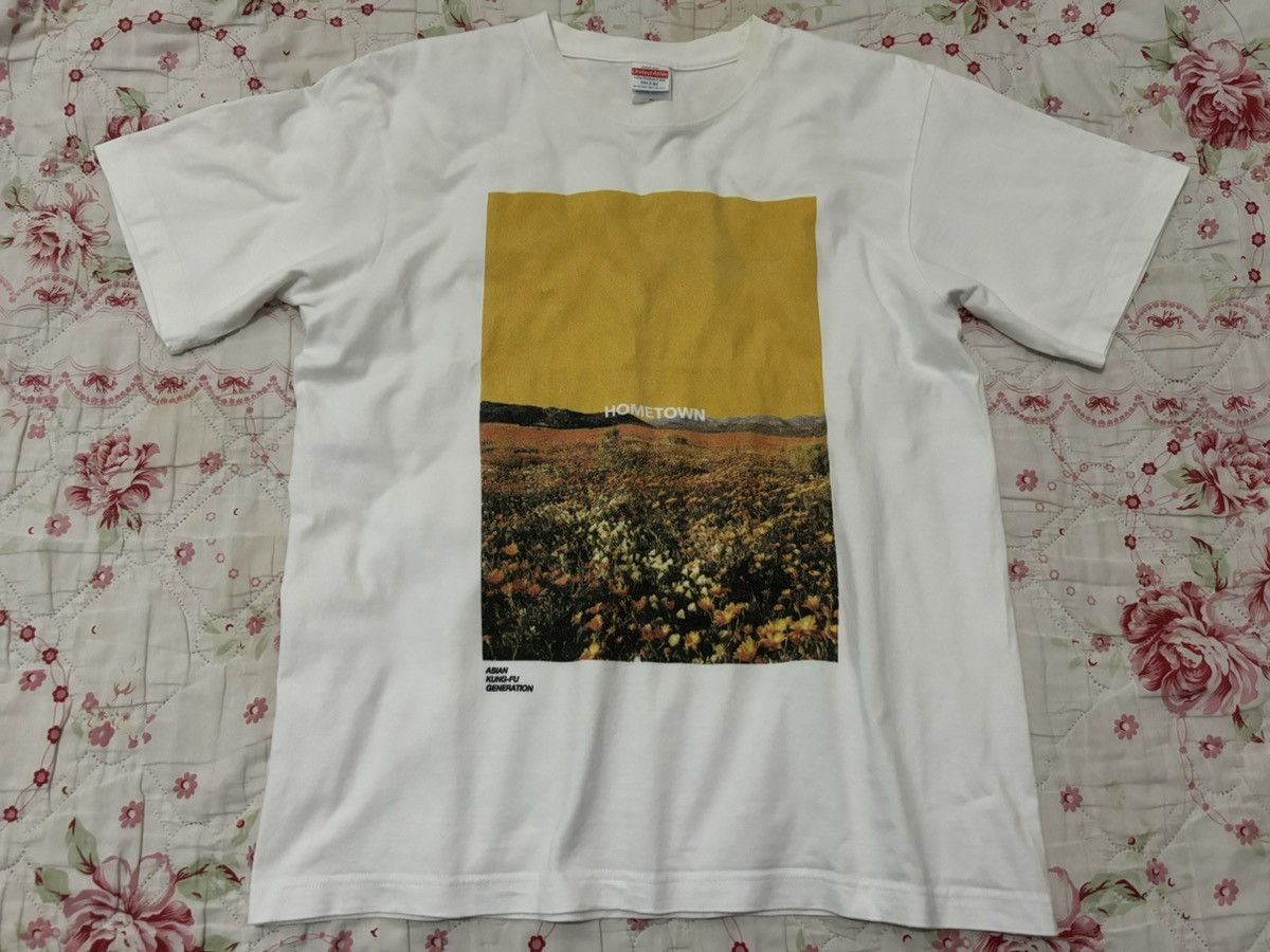 Band Tees × Japanese Brand 🇯🇵 Asian Kung-fu Generation “HOMETOWN” Tshirt 🇯🇵 Size US M / EU 48-50 / 2 - 1 Thumbnail