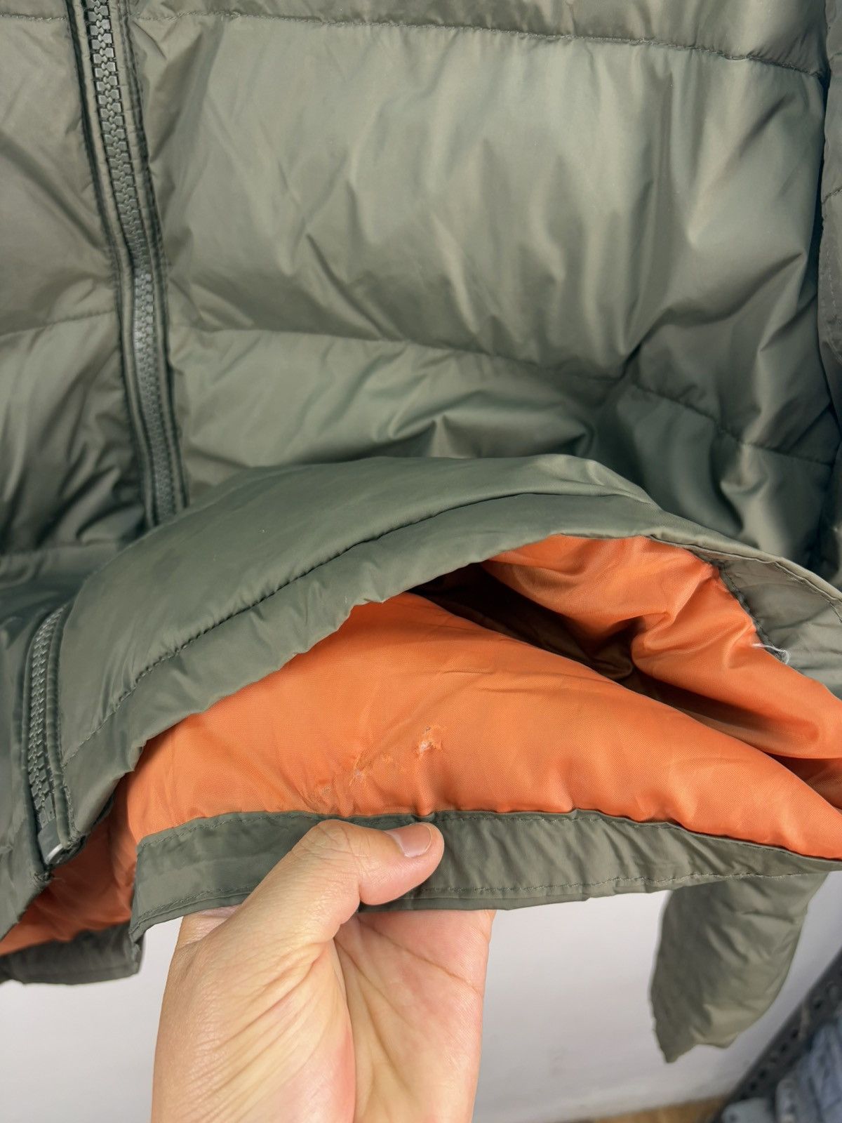 Tommy Hilfiger Tommy Hilfiger Puffer Down Jacket size L Size US L / EU 52-54 / 3 - 8 Thumbnail
