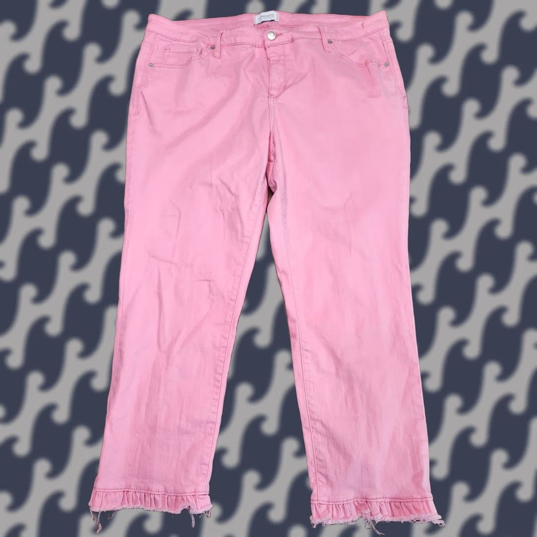 Vintage Crown & Ivy Jeans Women’s 16W Pink High Rise Skinny Crop Slim 24in Inseam Denim Crop Women Size 38" / US 16 / IT 52 - 1 Thumbnail