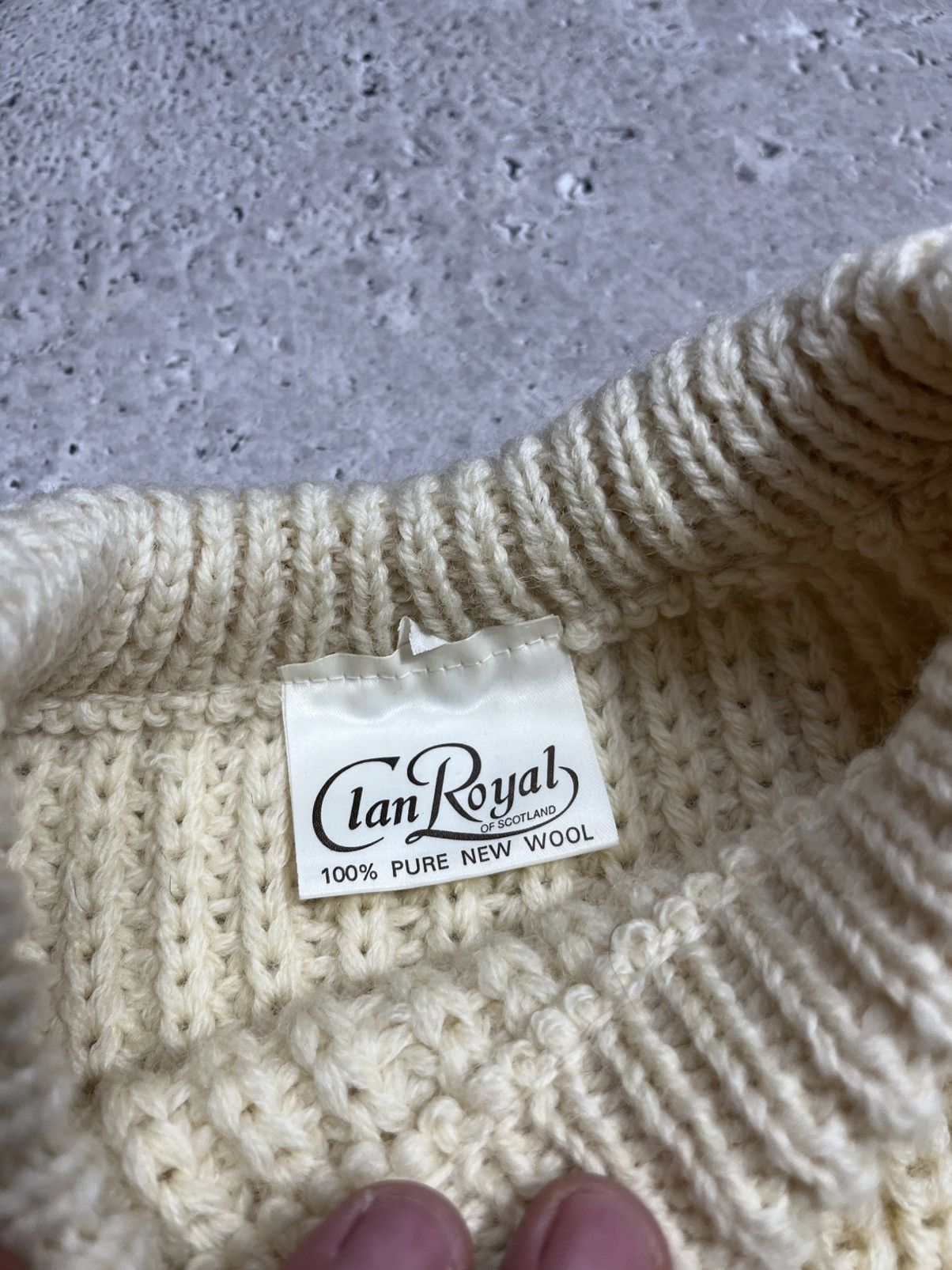 Other Vintage Clan Royal Wool Sweater Made in Great Britain Knit Size US S / EU 44-46 / 1 - 7 Thumbnail