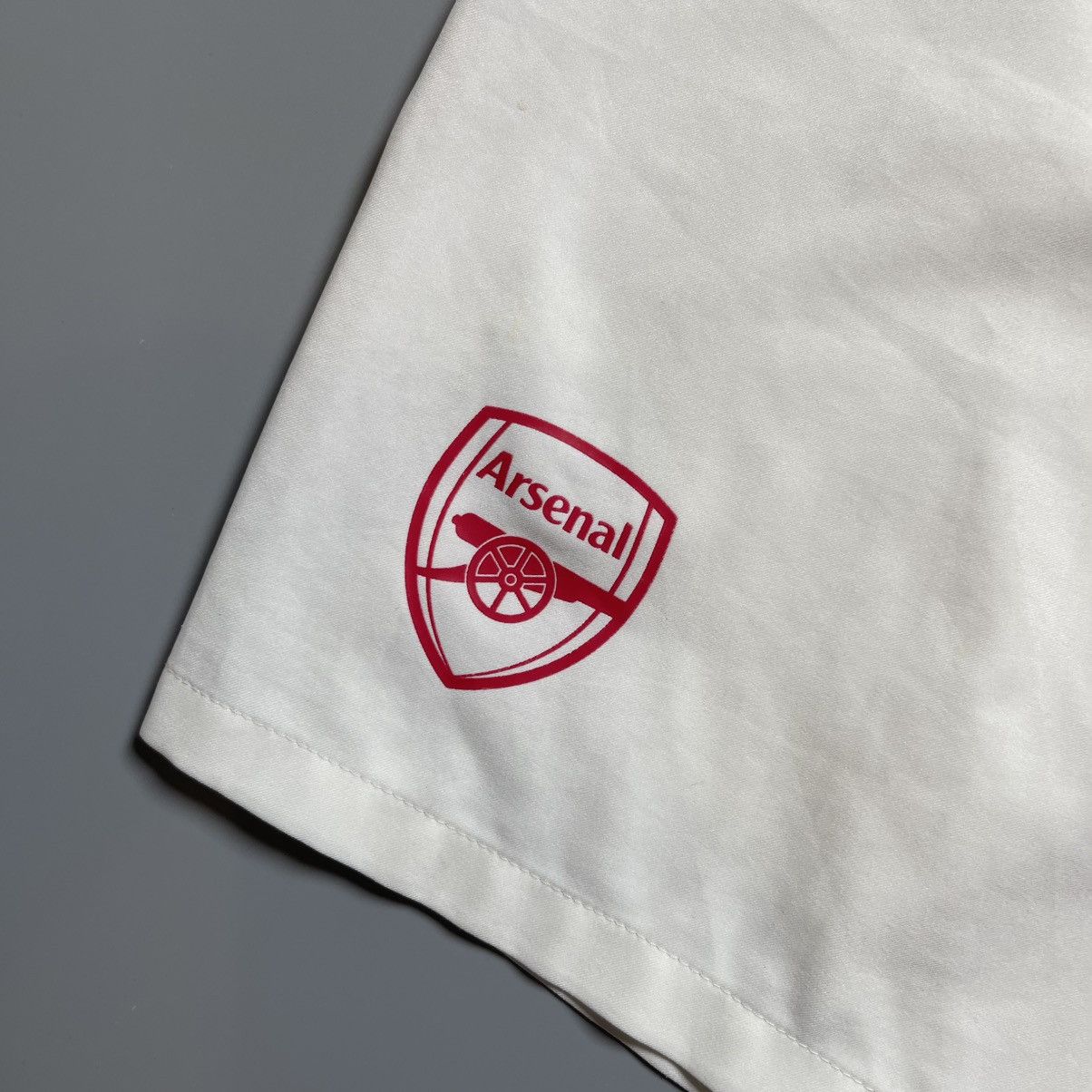 Nike × Vintage ARSENAL NIKE 2011/2012 FOOTBALL HOME SHORTS #10 VAN PERSIE Size US 34 / EU 50 - 2 Thumbnail