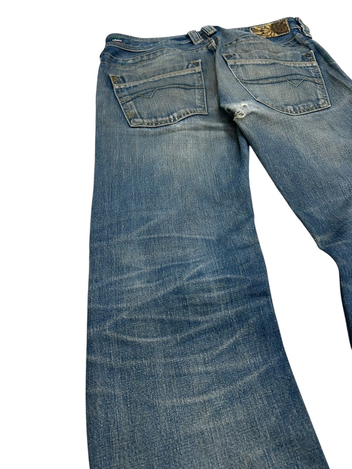 Diesel Diesel Trojan Jean Mud Washed Distressed Straight Cut Size US 30 / EU 46 - 12 Thumbnail