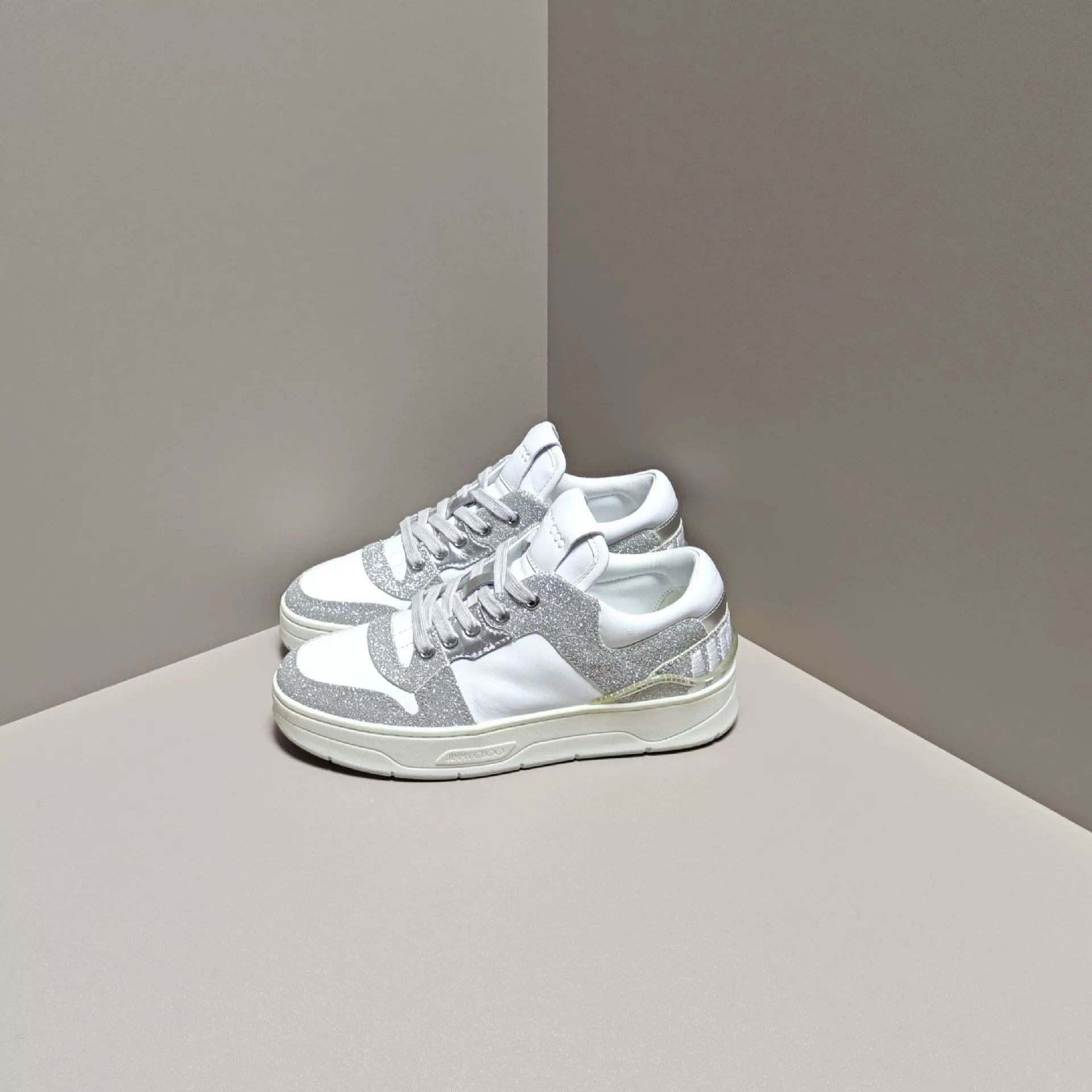 Jimmy Choo Jimmy Choo Pink Lowtop Sneakers us_6 Women Size US 6 / IT 36 - 1 Thumbnail