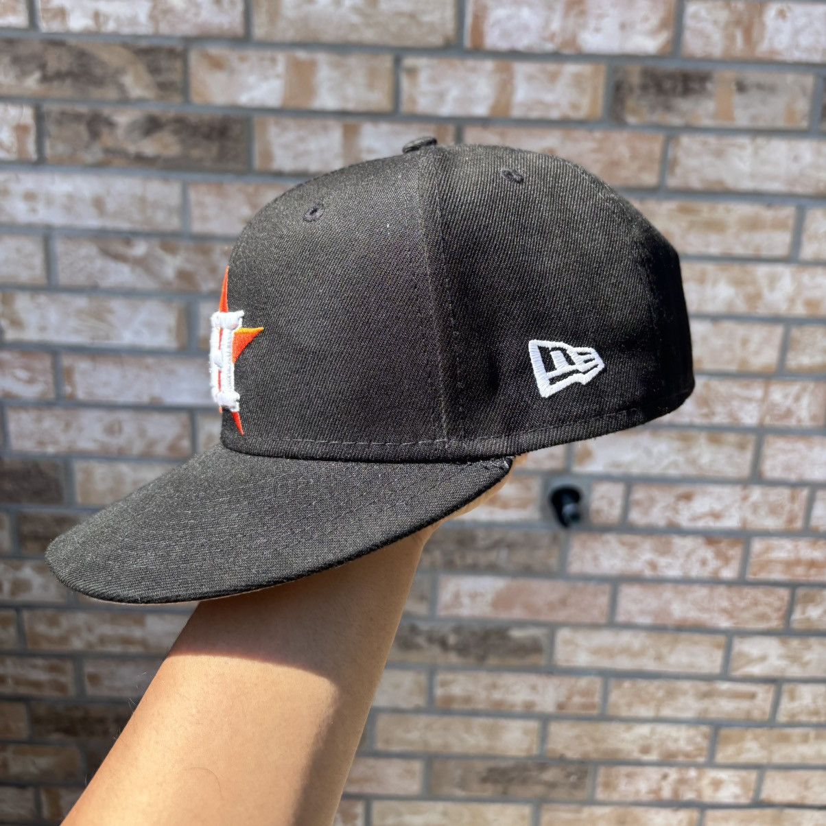 Size 7 1/8 Travis Scott New Era Cap