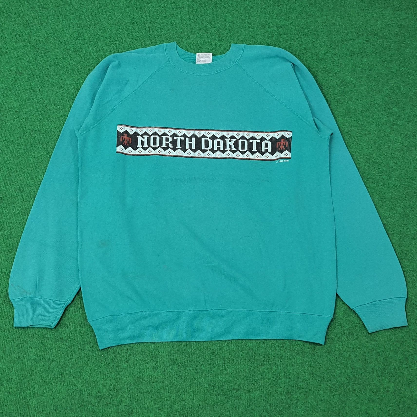 Hanes Vintage Hanes North Dakota Sweatshirt C266N7 Size US M / EU 48-50 / 2 - 1 Thumbnail