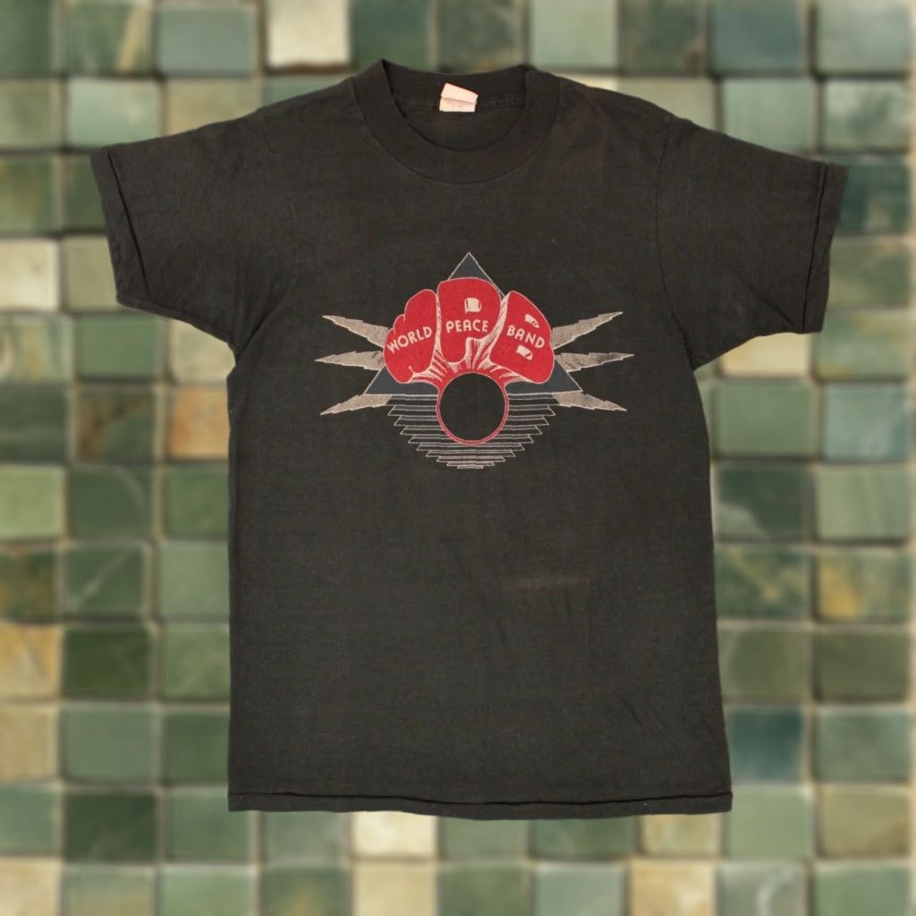 Vintage VINTAGE Screen Stars World Peace Band TShirt Mens Graphic Tee 1980s Black XS S 34" Chest WSWPB Band Theme Mens Size US S / EU 44-46 / 1 - 1 Thumbnail