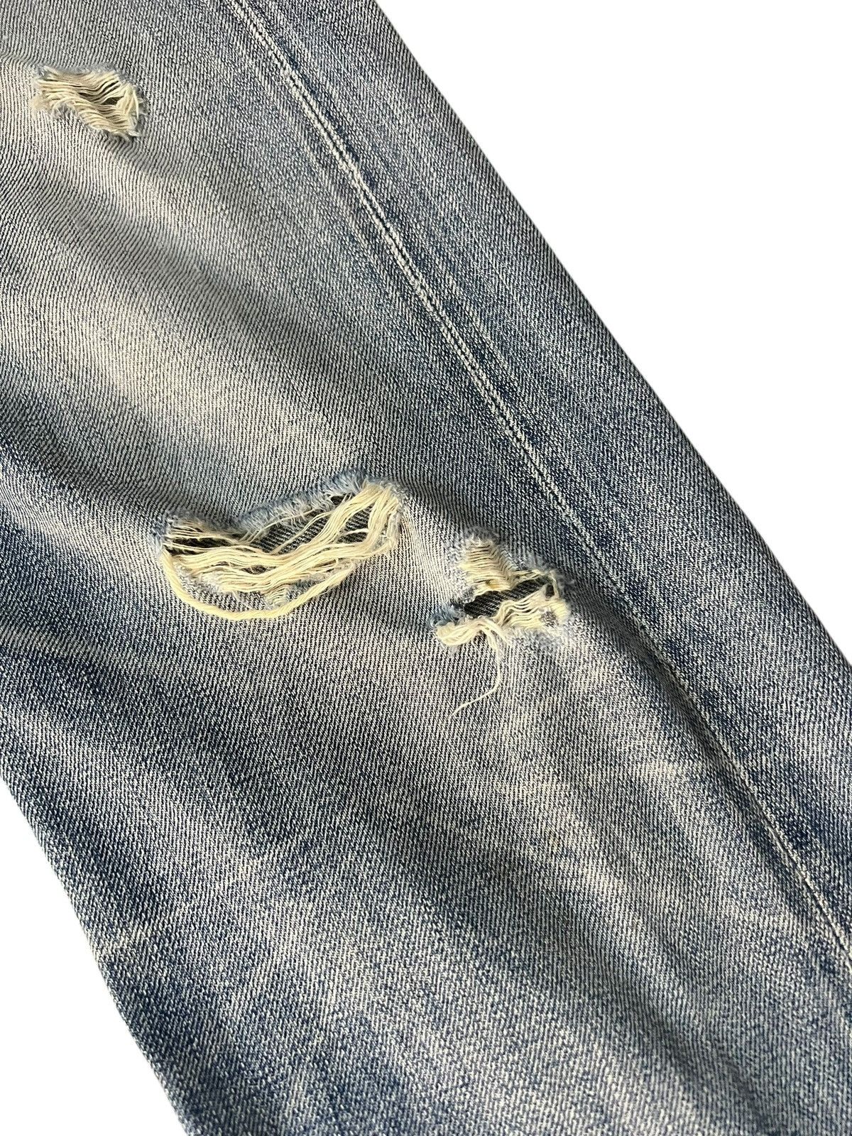Levi's Vintage Distressed Levi’s 501 Big E Selvedge Faded Jean Size US 27 - 6 Thumbnail
