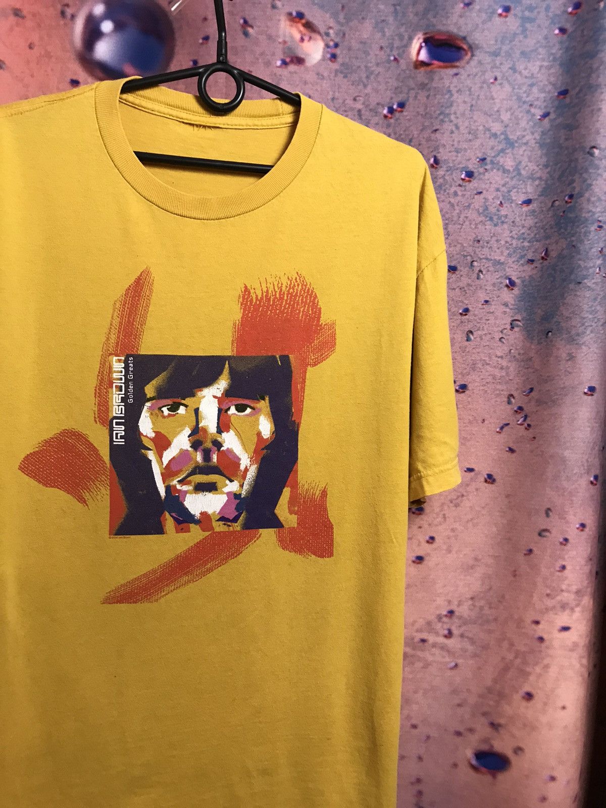 Ian Brown ヴィンテージ Tシャツ Vintage Y2K Ian Brown the World is Yours T Shirt Small the