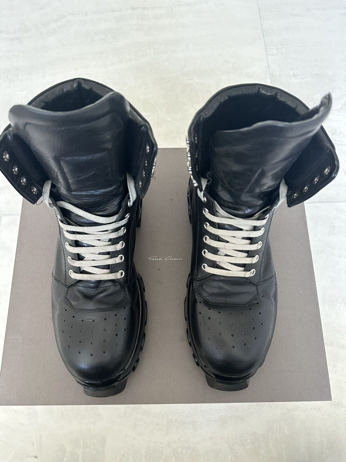 Rick Owens RICK OWENS TRACTOR DUNK BOZO BOOT Size US 11 / EU 44 - 12 Thumbnail