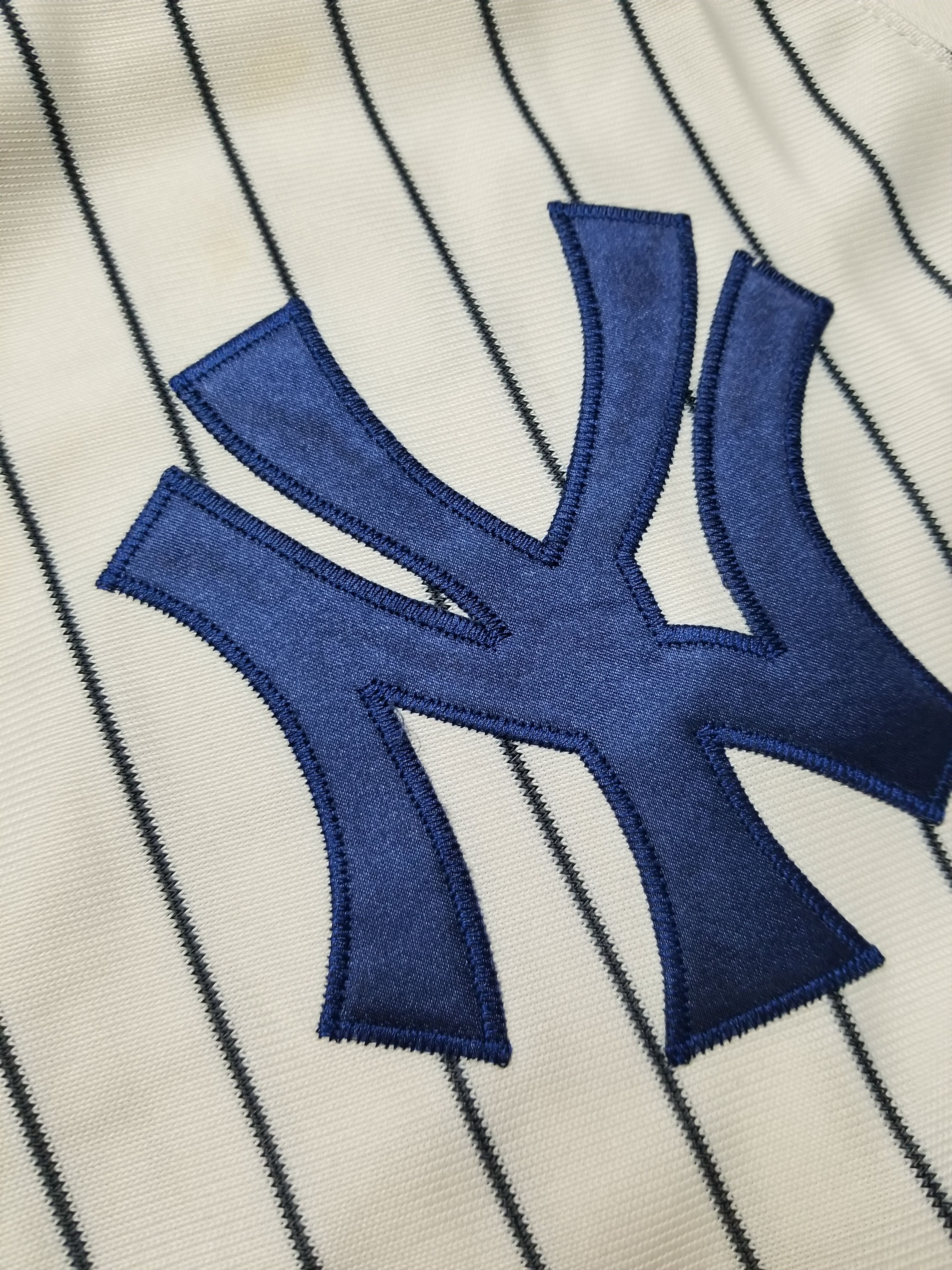 Majestic VTG Majestic New York Yankees #25 MLB Pinstripe Shirt Jersey Size US XL / EU 56 / 4 - 4 Thumbnail