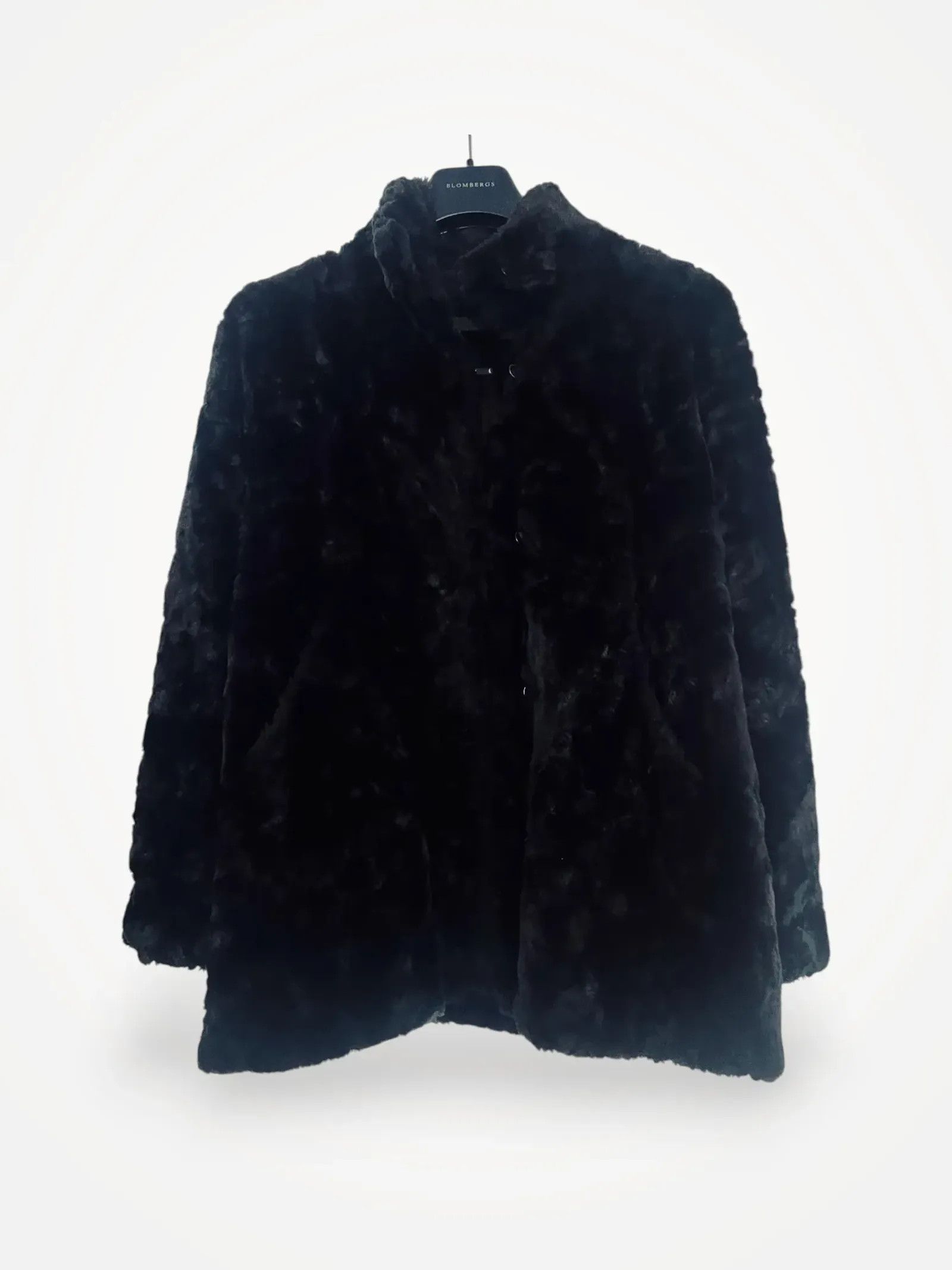 Tiger of Sweden Tiger of Sweden Fur Faux Fur Size M / US 6-8 / IT 42-44 - 1 Thumbnail