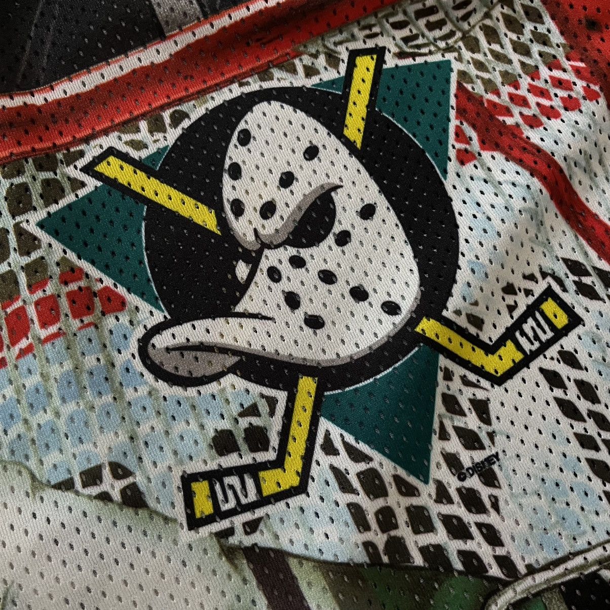 Ccm Vintage CCM NHL Anaheim Mighty Ducks Goalie OVPHockeyJersey Size US XS / EU 42 / 0 - 6 Thumbnail