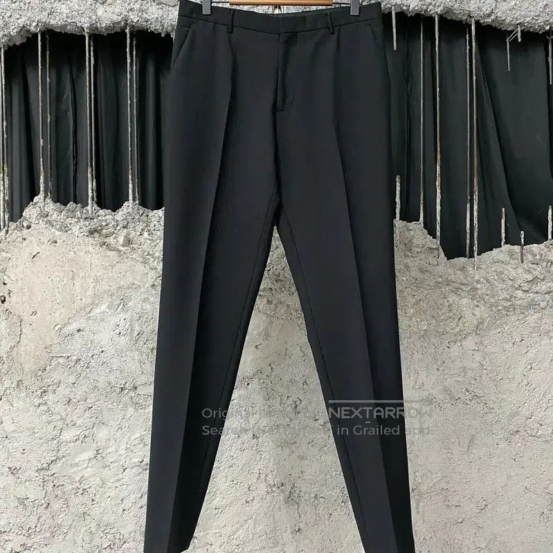 Burberry Burberry Black Casual Pants for Men. Size US 32 / EU 48 - 1 Thumbnail