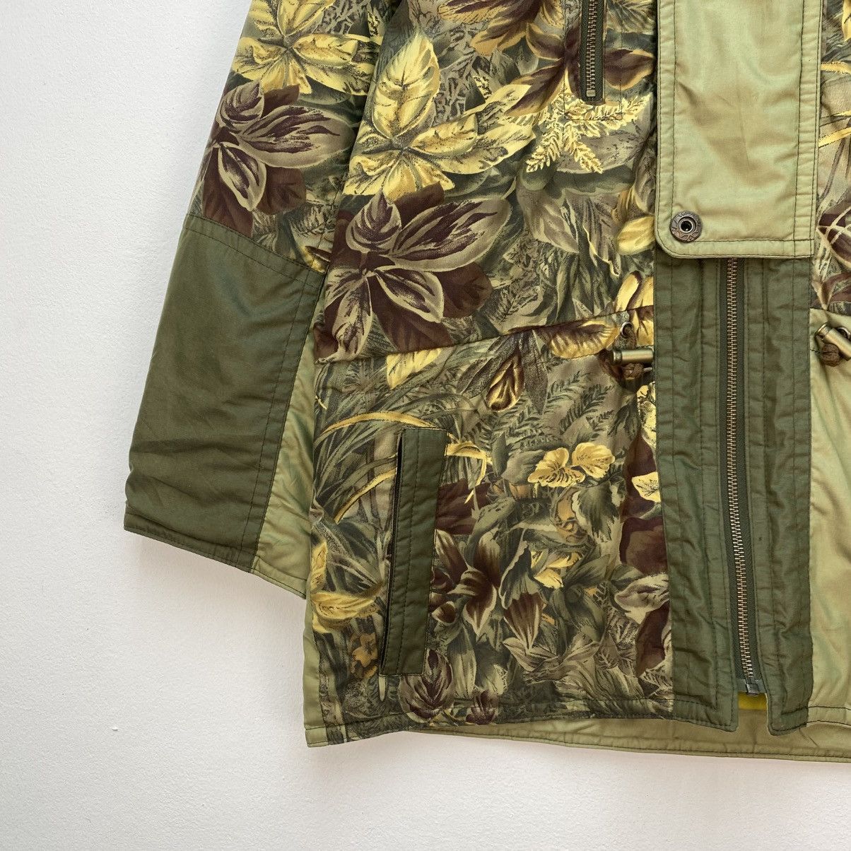Vintage 💥Vintage 90's Courmayeur hooded ski jacket Floral Size US M / EU 48-50 / 2 - 4 Thumbnail