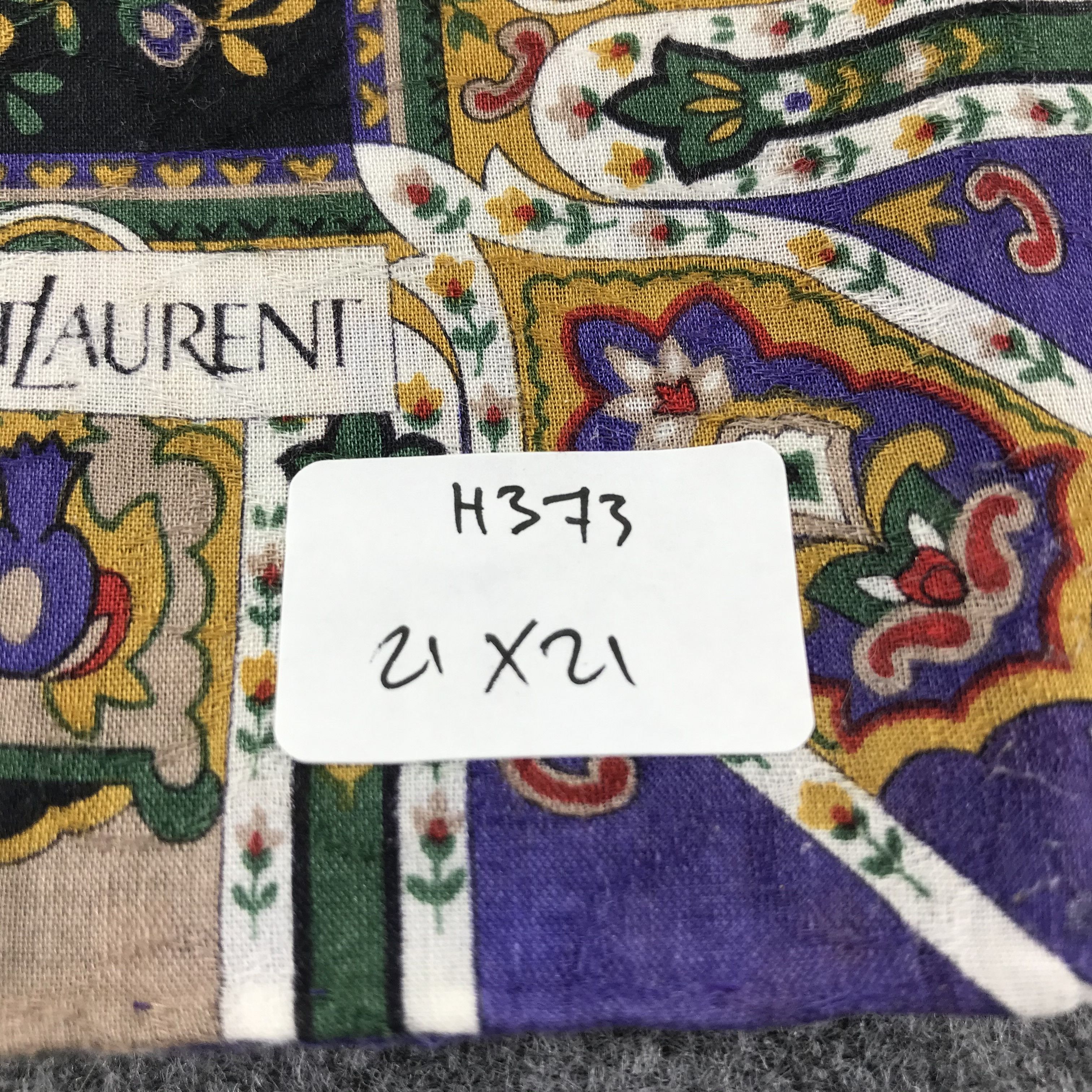 Yves Saint Laurent Yves Saint Laurent Handkerchief Bandana Neckerchief H373 Size ONE SIZE - 6 Thumbnail