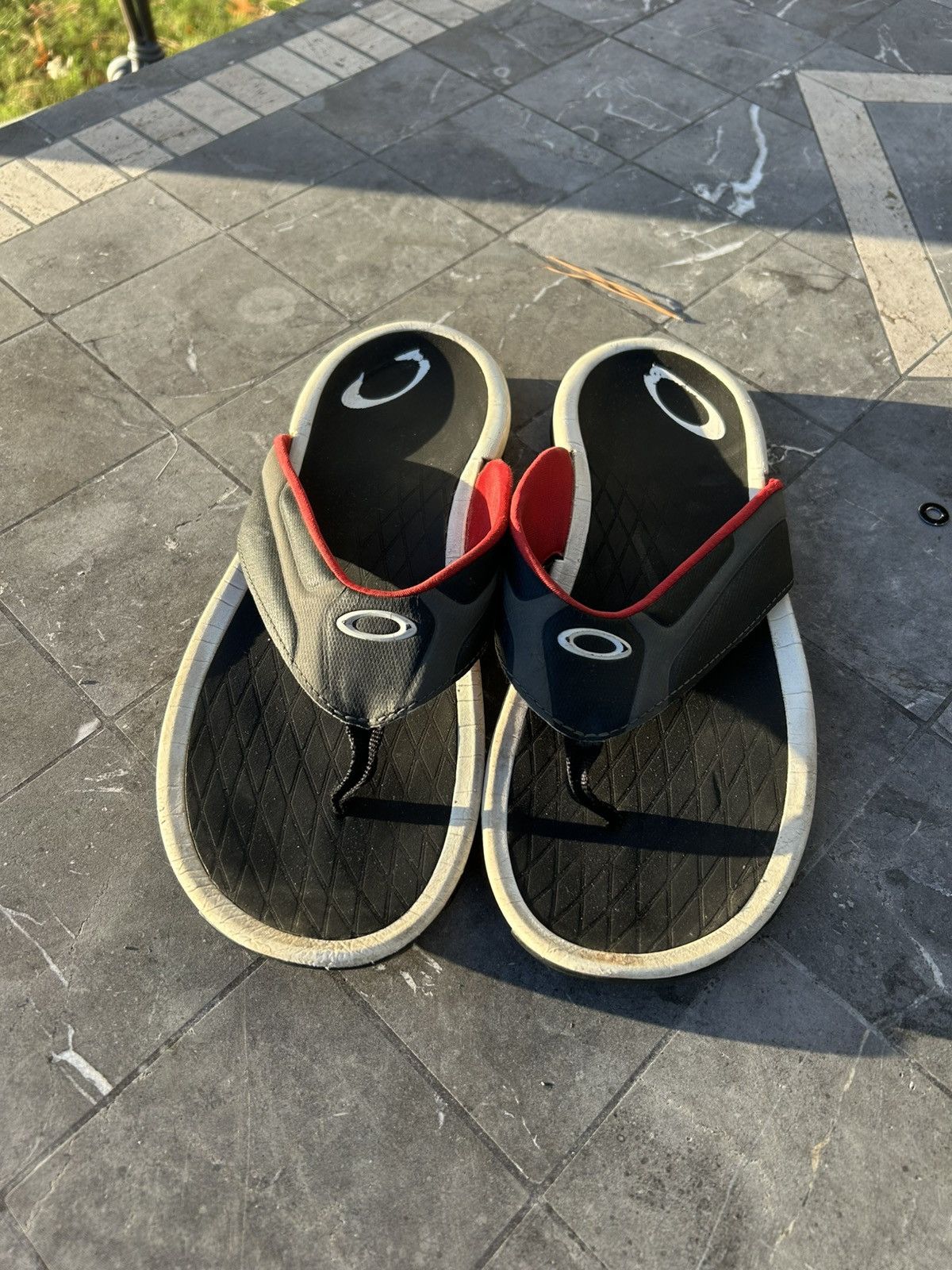 Oakley Oakley Flip Flops Size US 10.5 / EU 43-44 - 1 Thumbnail