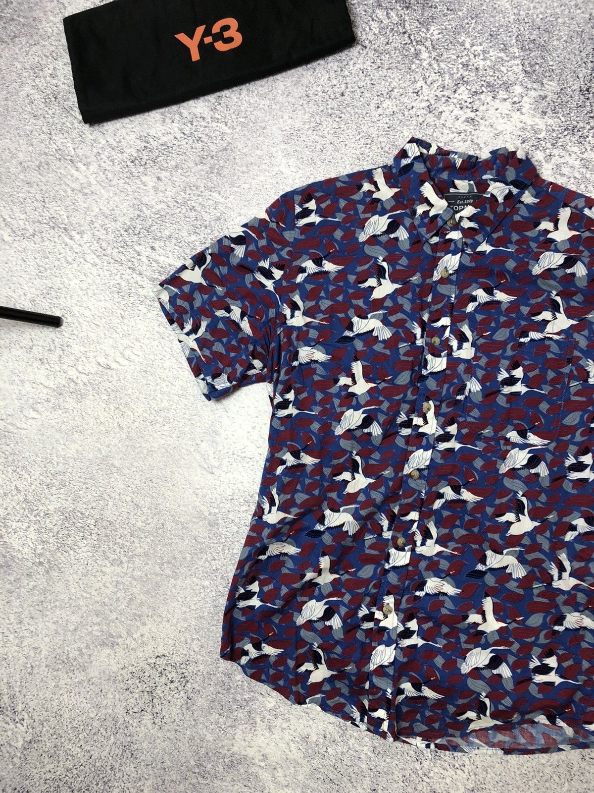 Vintage Men’s shirt crazy Hawaiin y2k size M casual ykk Size US M / EU 48-50 / 2 - 2 Thumbnail