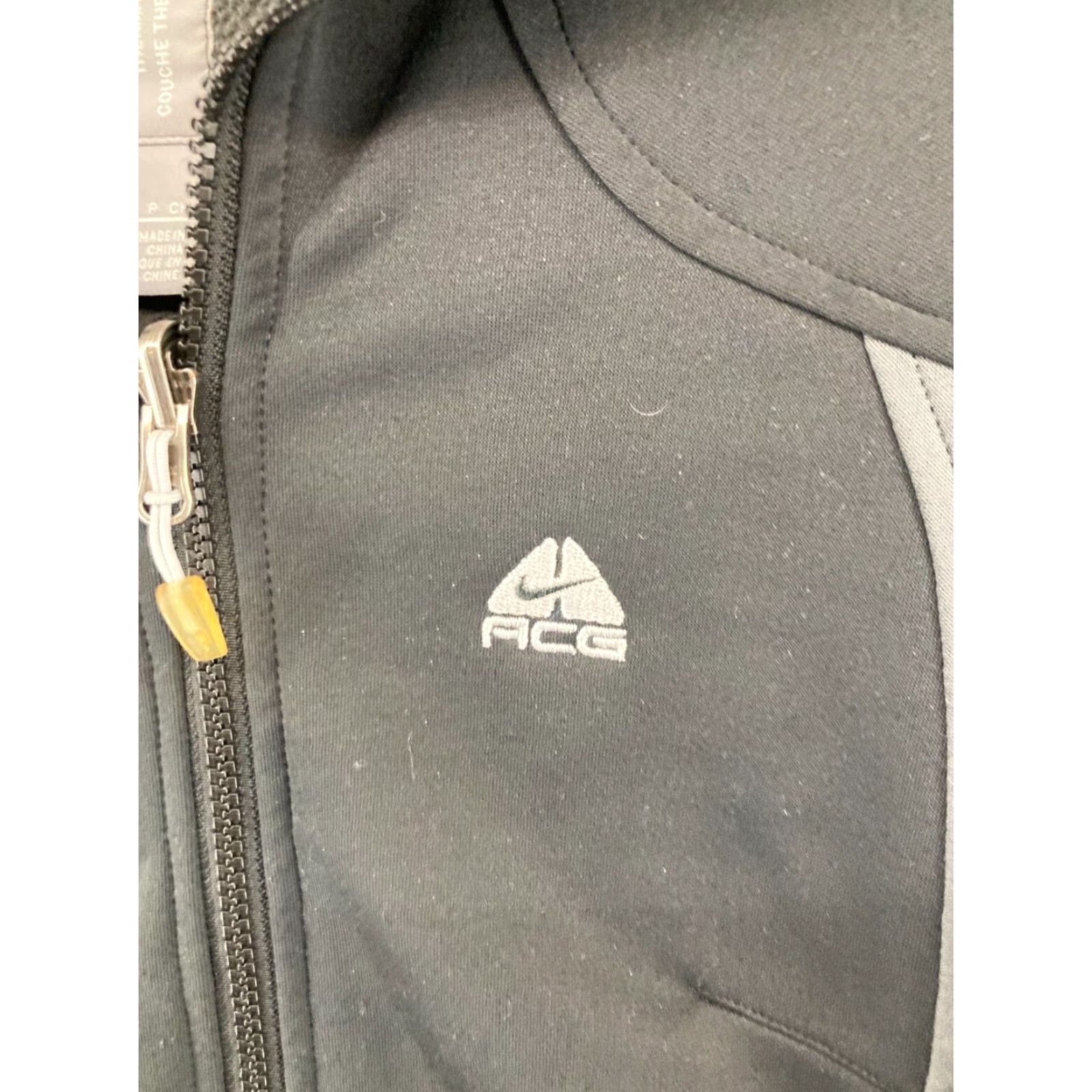 Nike ACG Nike ACG Jacket Womens Small Black Gray Full Zip Thermal Layer Athletic Size S / US 4 / IT 40 - 5 Thumbnail