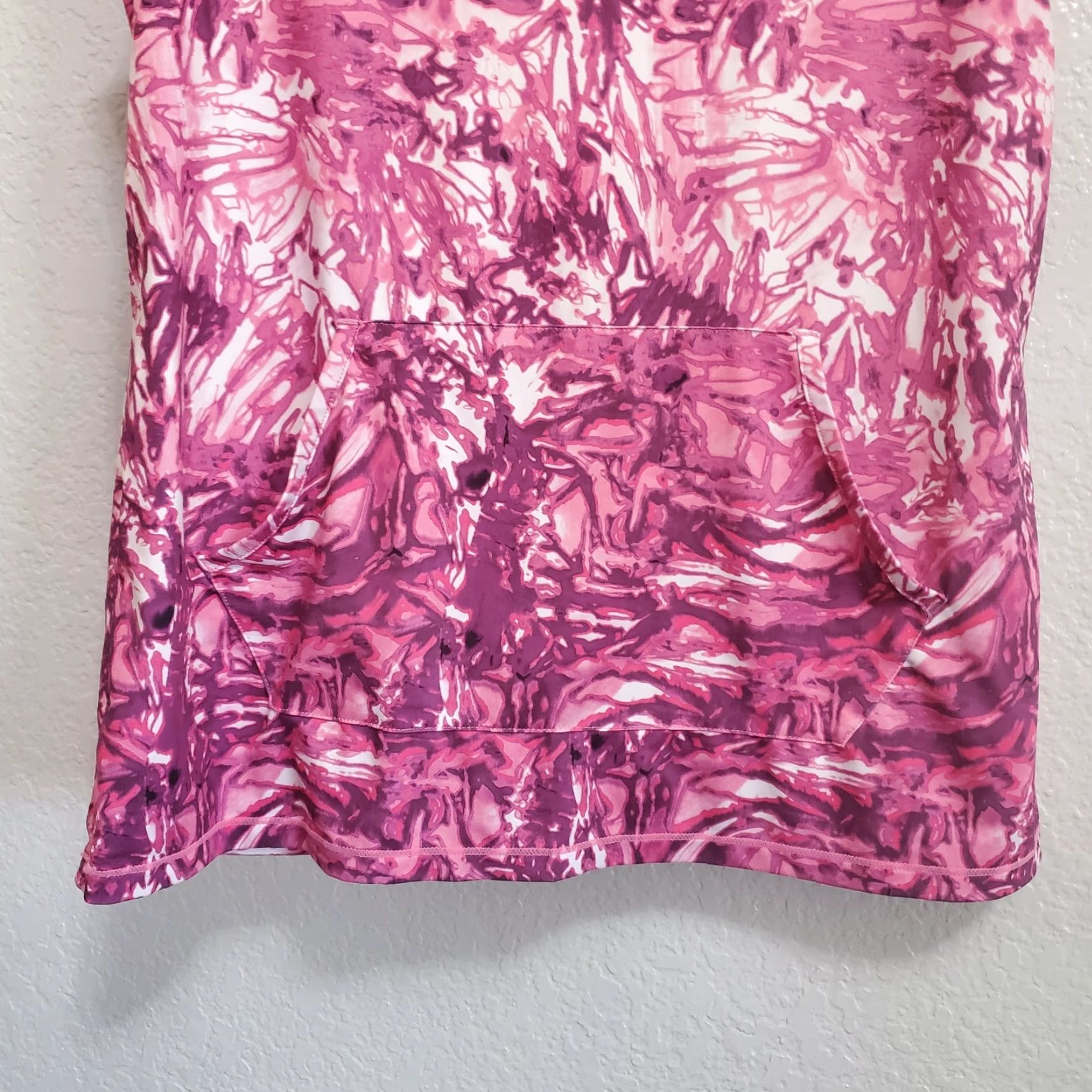 Vintage Reel Legends Womens Tank M Pink Print Hooded Sleeveless Reel Tec Kangaroo Pocket Outdoor Fishing/Hiking Shirt Size M / US 6-8 / IT 42-44 - 6 Thumbnail