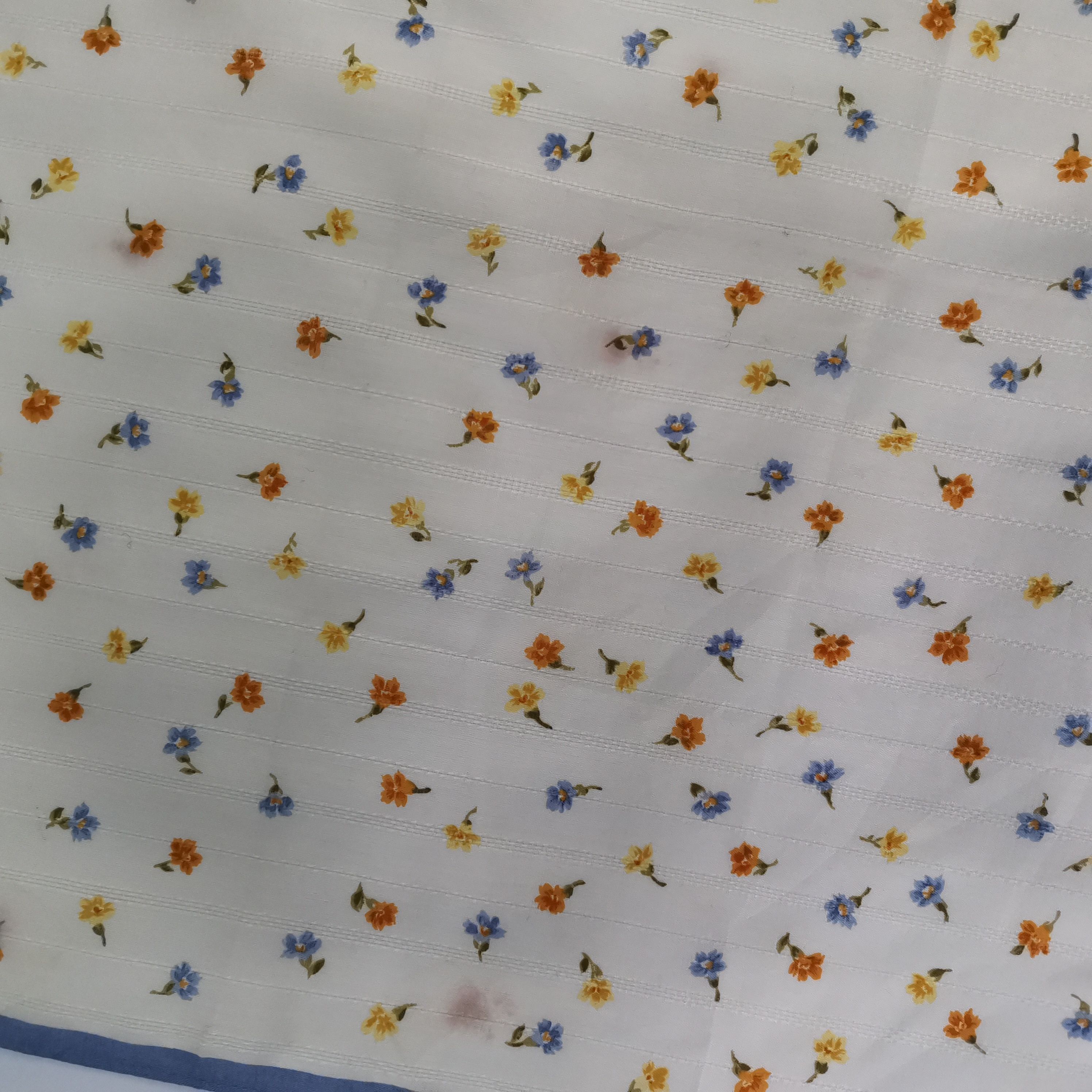 Guess GUESS SCARF/ BANDANA/ HANDKERCHIEF Size ONE SIZE - 4 Thumbnail