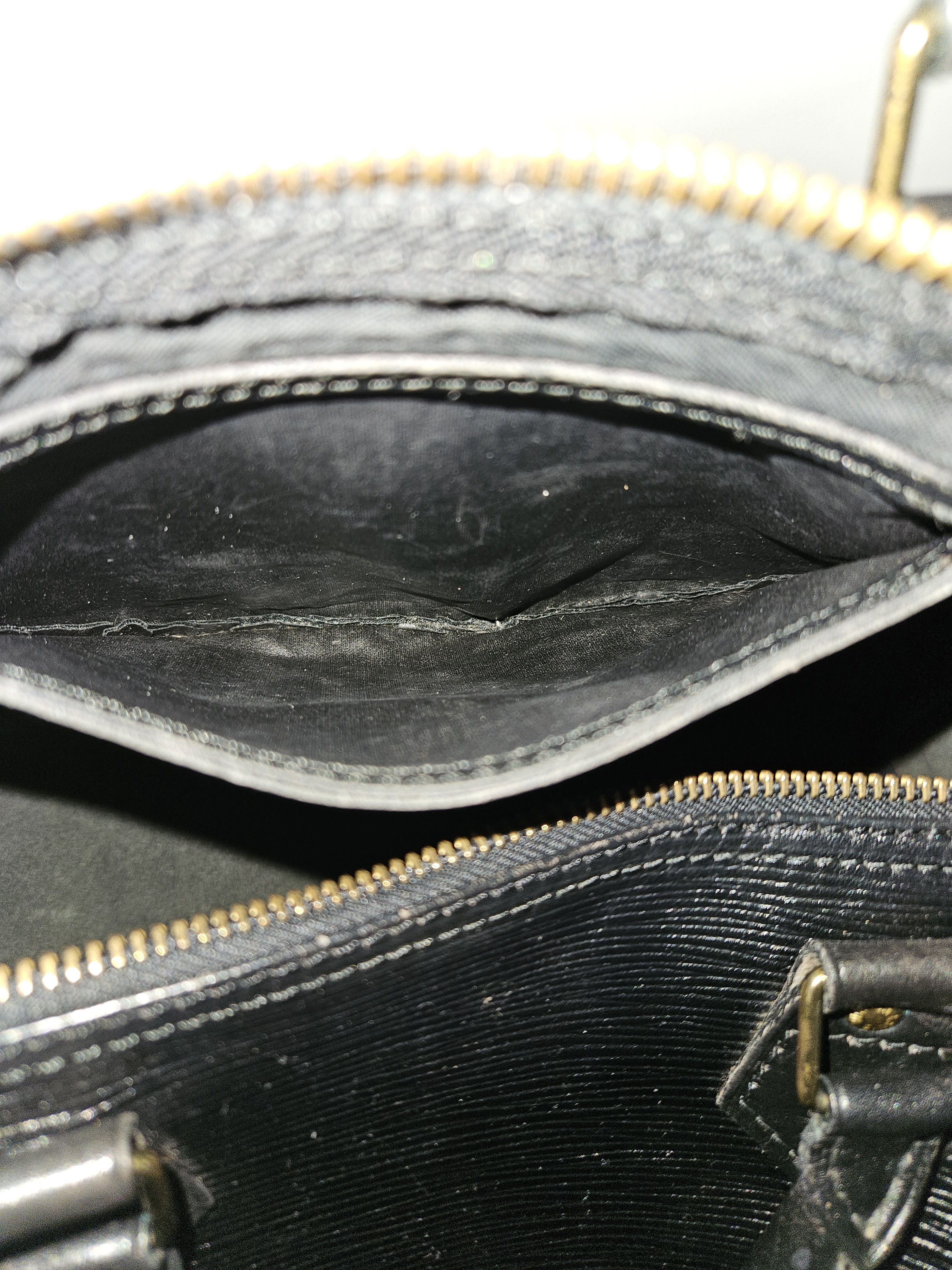 Louis Vuitton Vtg 80s Louis Vuitton epi leather speedy 30 mini boston bag Size ONE SIZE - 23 Thumbnail
