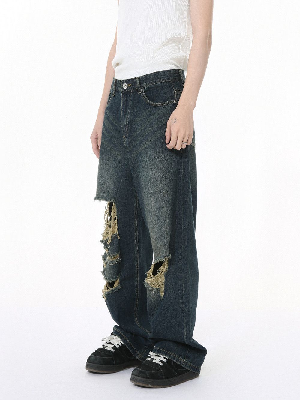 Japanese Brand × Vintage Men's ripped loose straight jeans Size US 34 / EU 50 - 3 Thumbnail