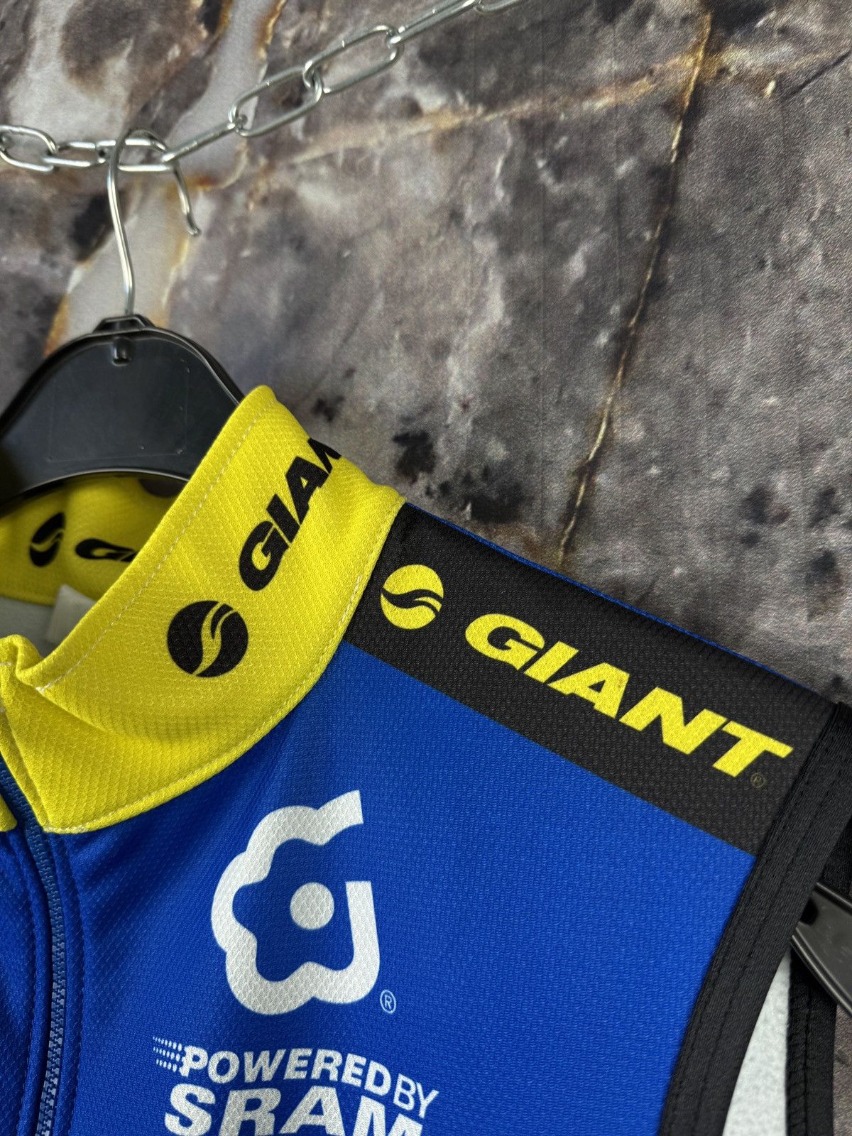 Giant Vintage Giant Cycling Jersey Vest Blue/Yellow SRAM Size US L / EU 52-54 / 3 - 6 Thumbnail