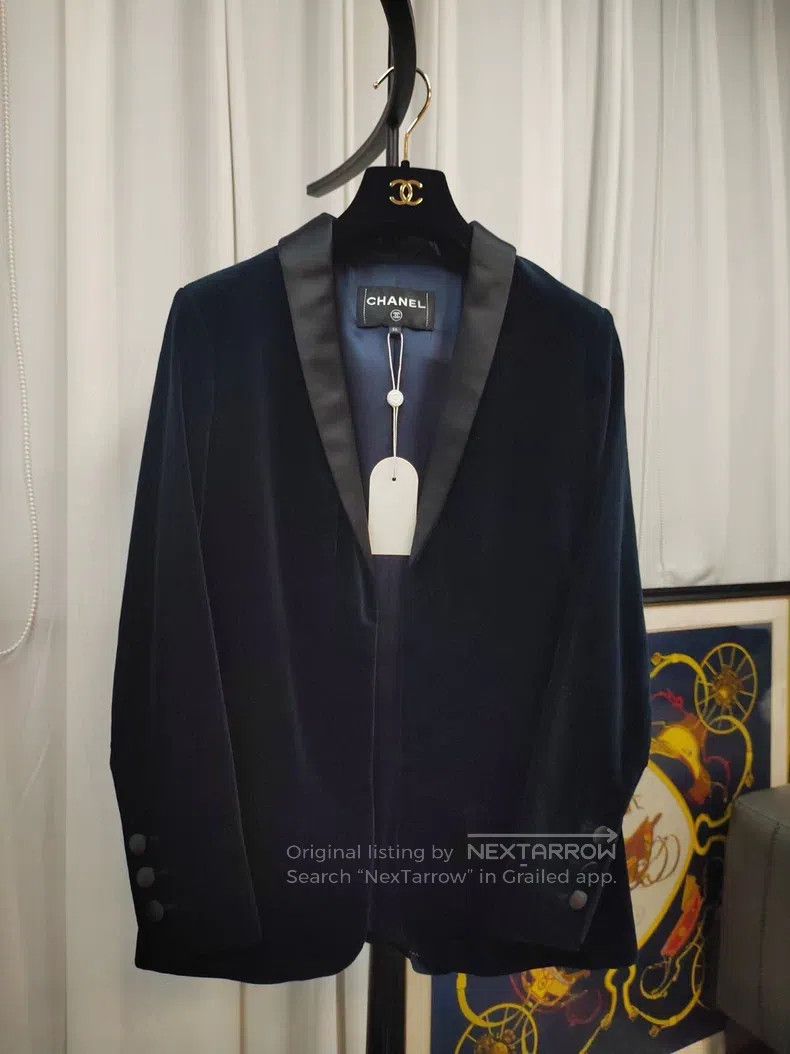 Chanel Chanel Blue suit Size XS / US 0-2 / IT 36-38 - 1 Thumbnail