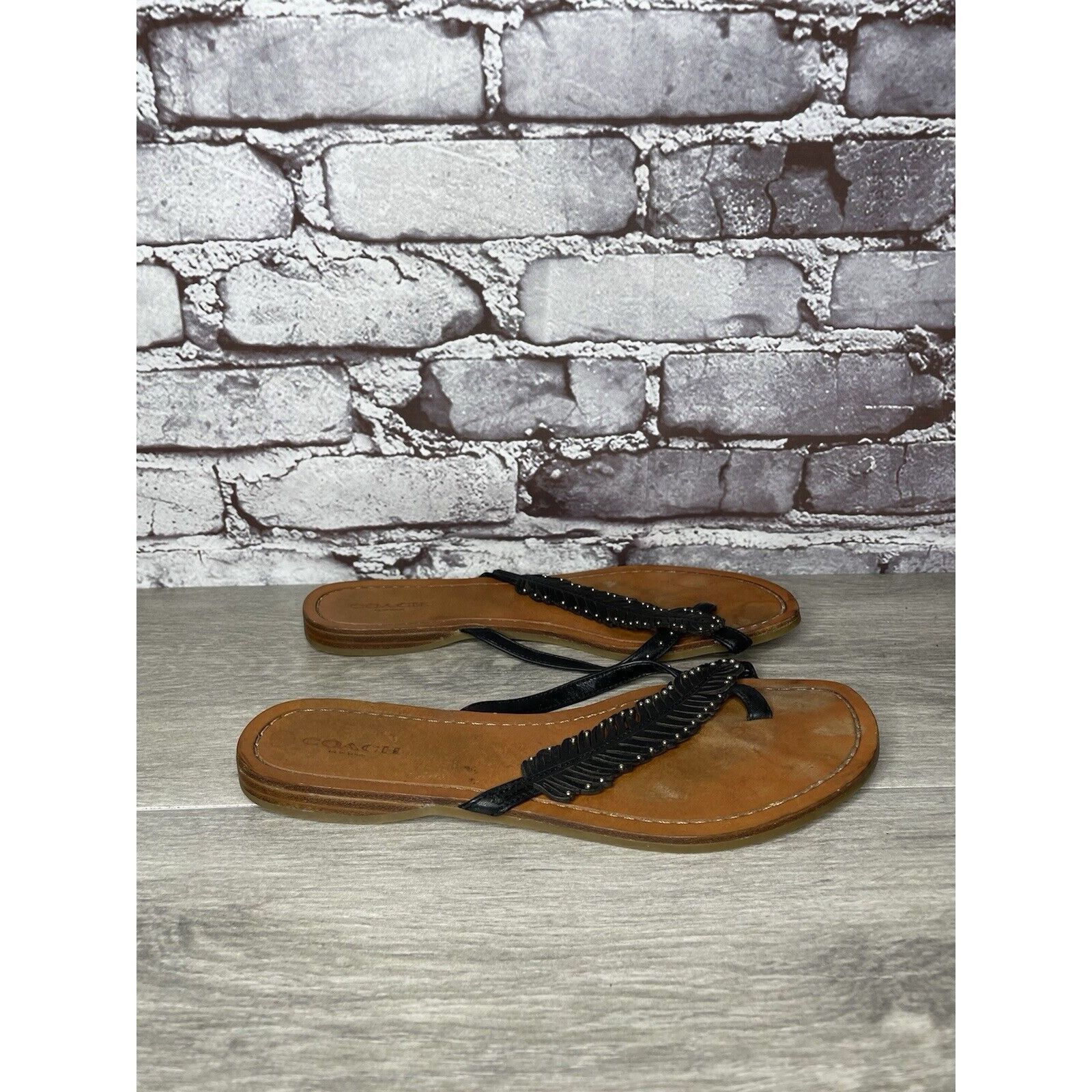Coach Coach New York DENI Black Leather Feather Thong Flat Sandals Size US 8 / IT 38 - 17 Thumbnail