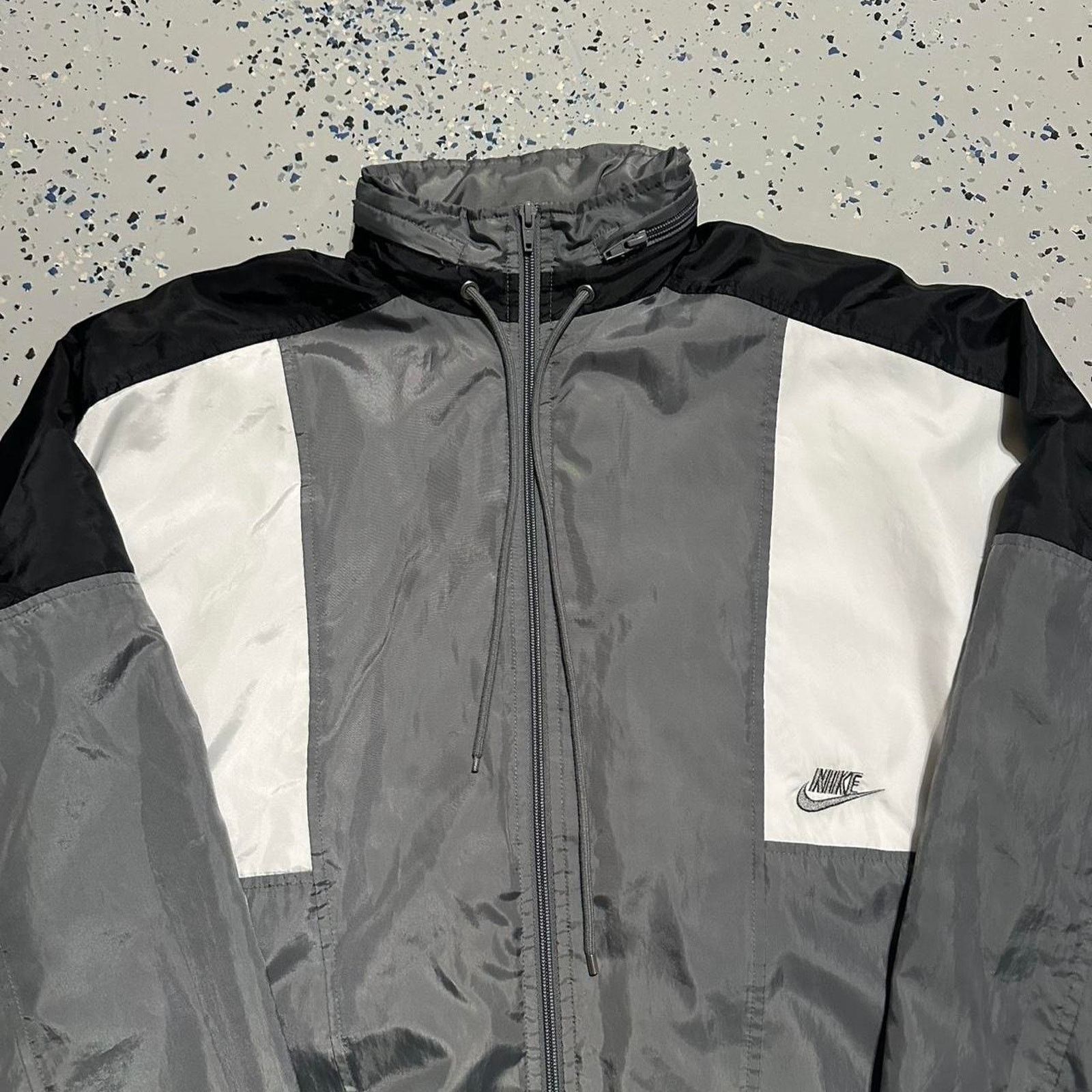 Nike Vintage 90s Like Nike Windbreaker Zip Up Jacket Size US M / EU 48-50 / 2 - 2 Thumbnail