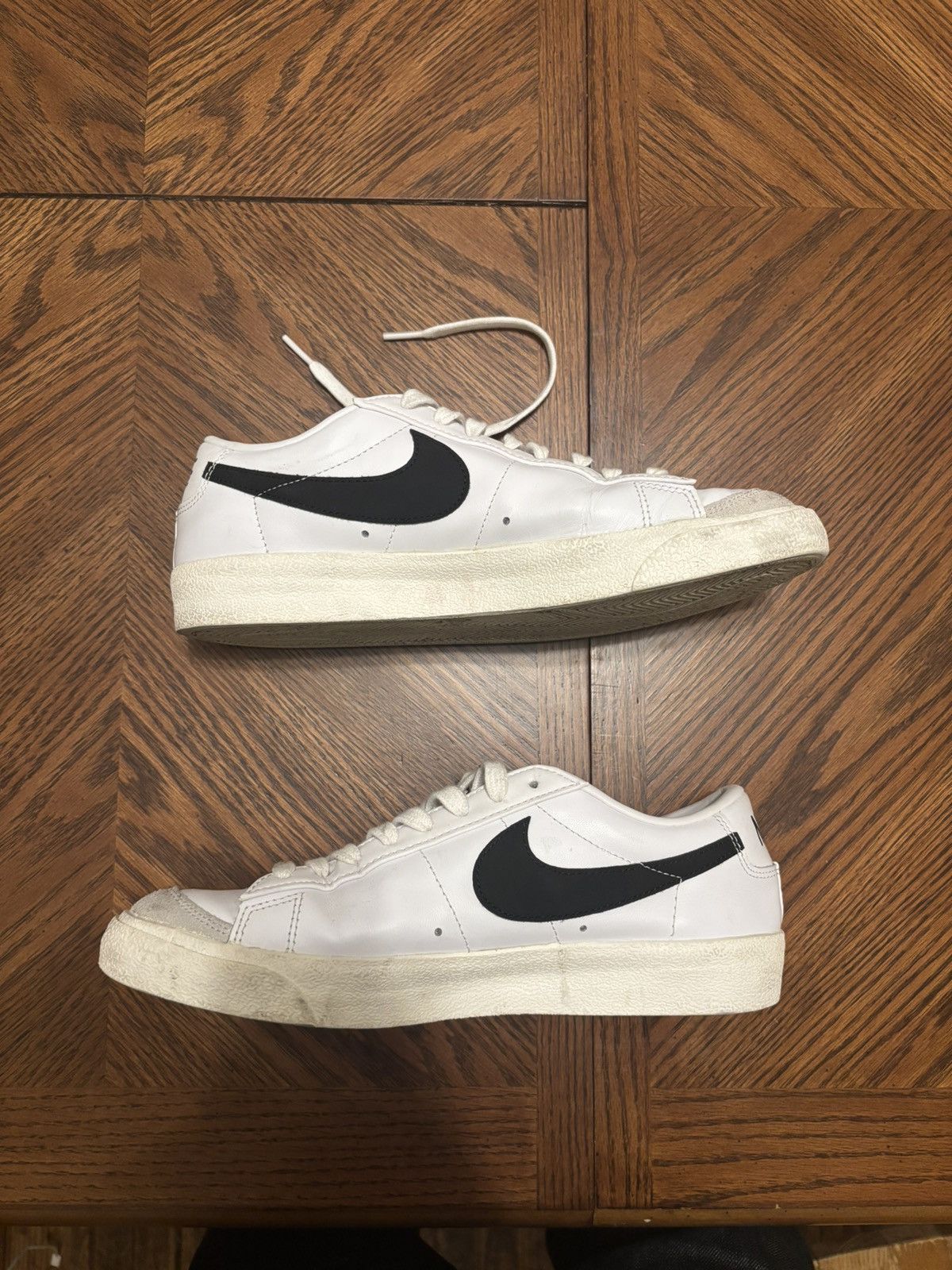 Nike Lowtop nike blazer Size US 9 / EU 42 - 2 Thumbnail