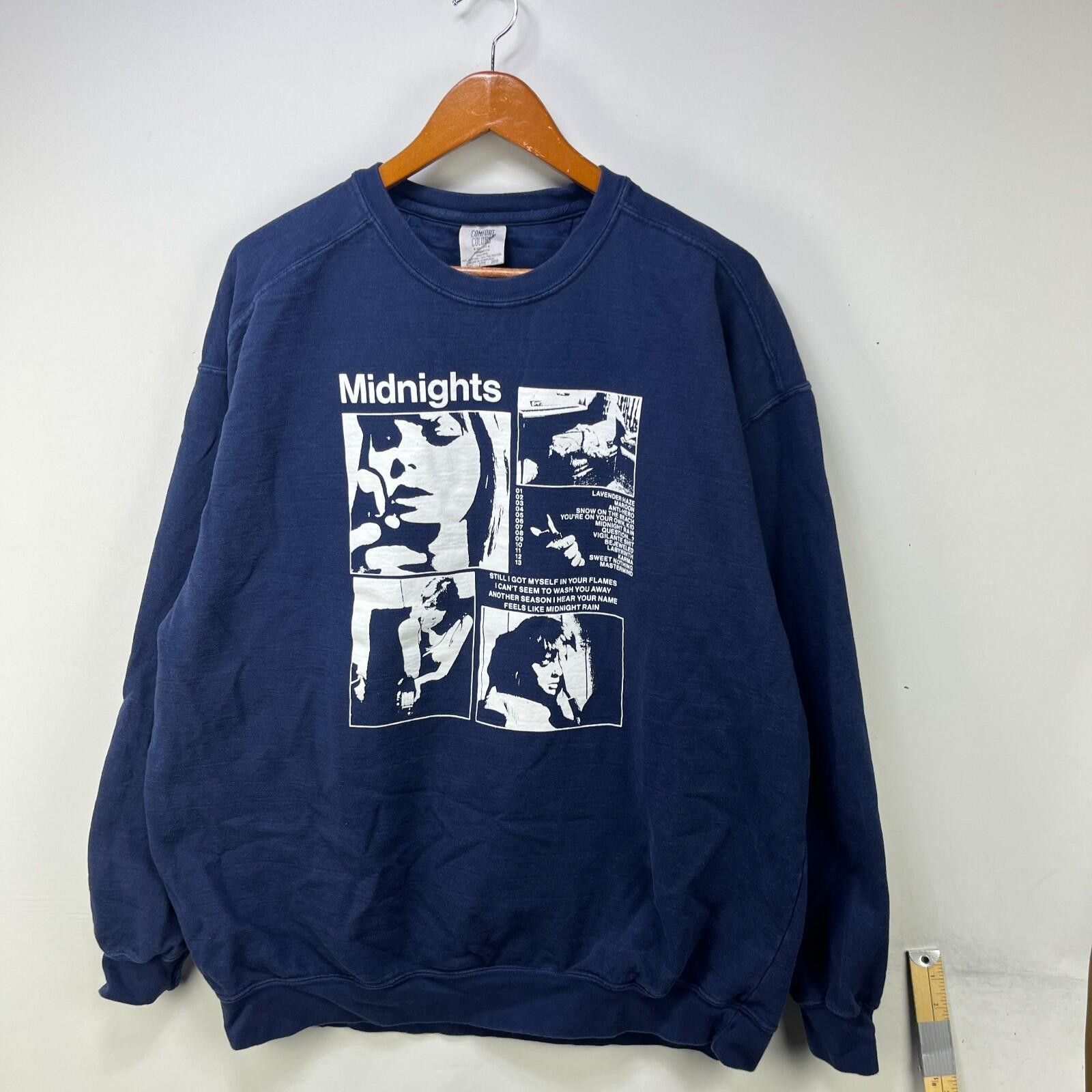 Other Vintage Taylor Swift Midnights Tour Sweatshirt 2XL Size US XXL / EU 58 / 5 - 1 Thumbnail
